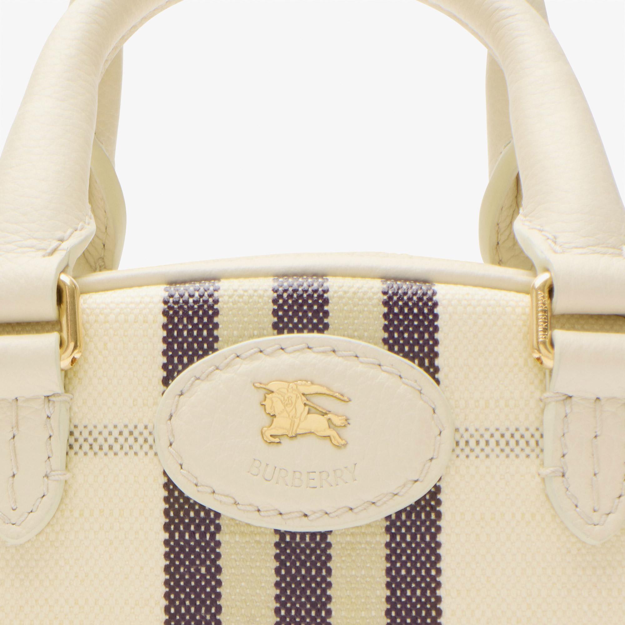 Burberry Hıghlands Bowlıng Kadın Bej El Çantası