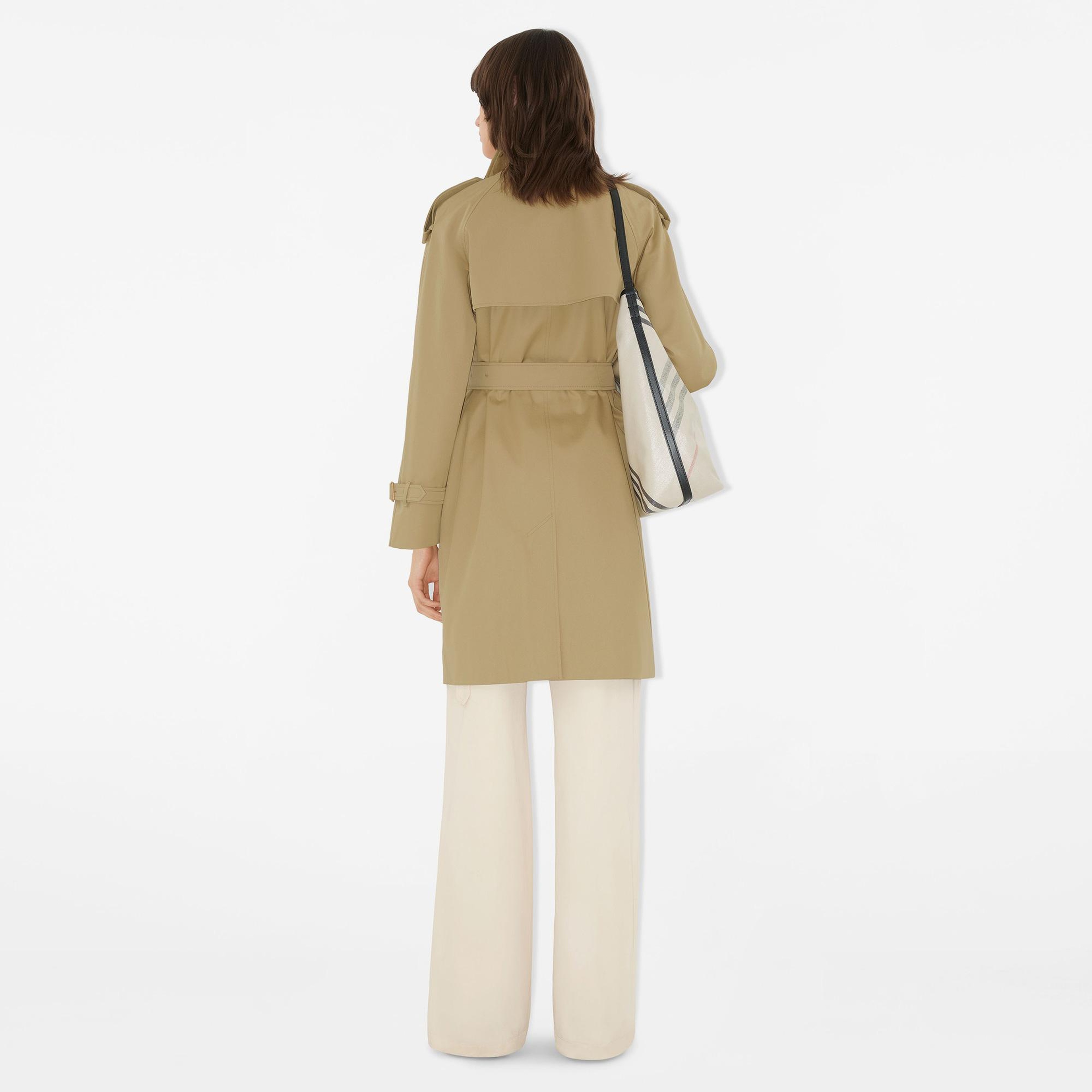 Burberry Kadın Bej Trençkot