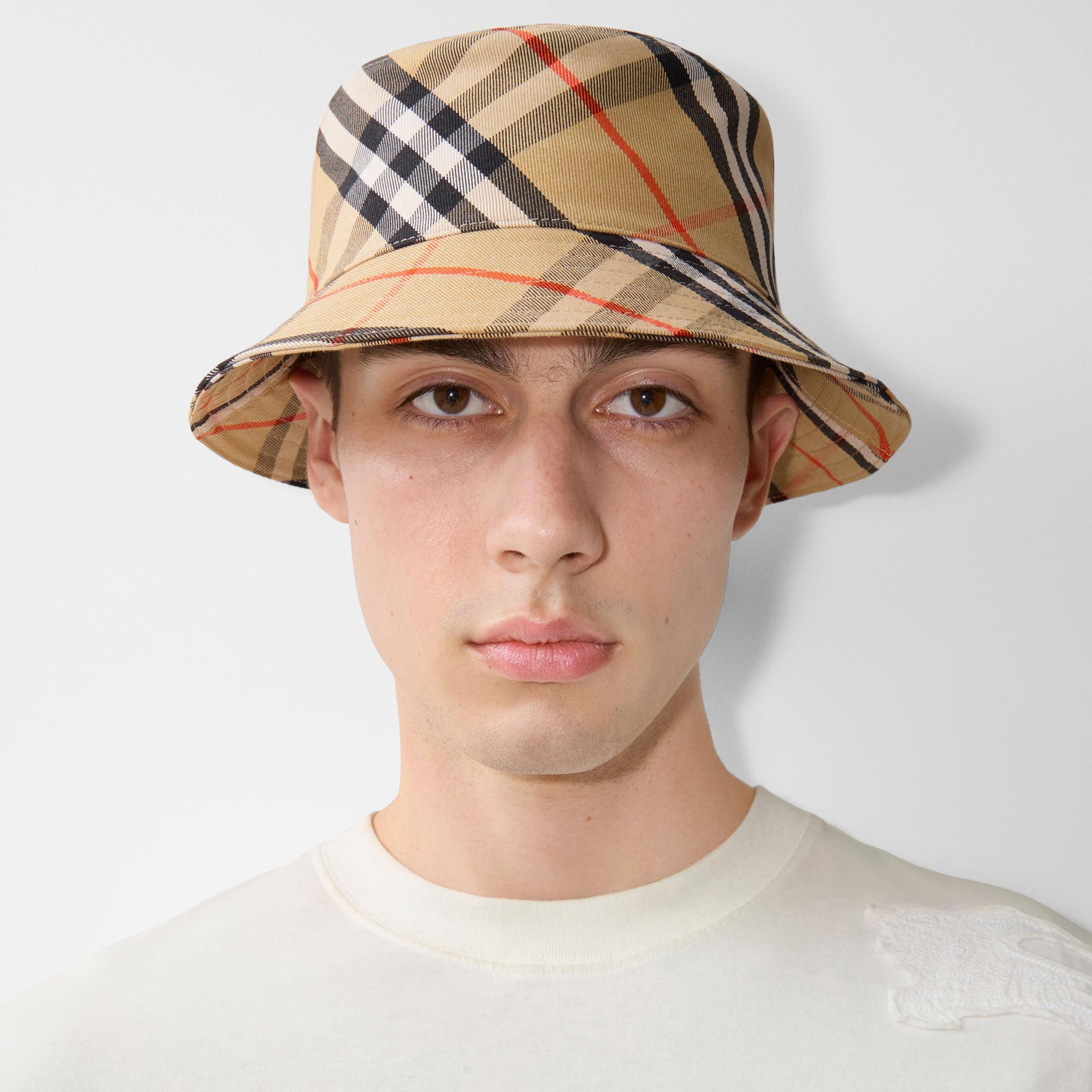 Burberry Check Pamuklu Blend Bucket Erkek Bej Şapka