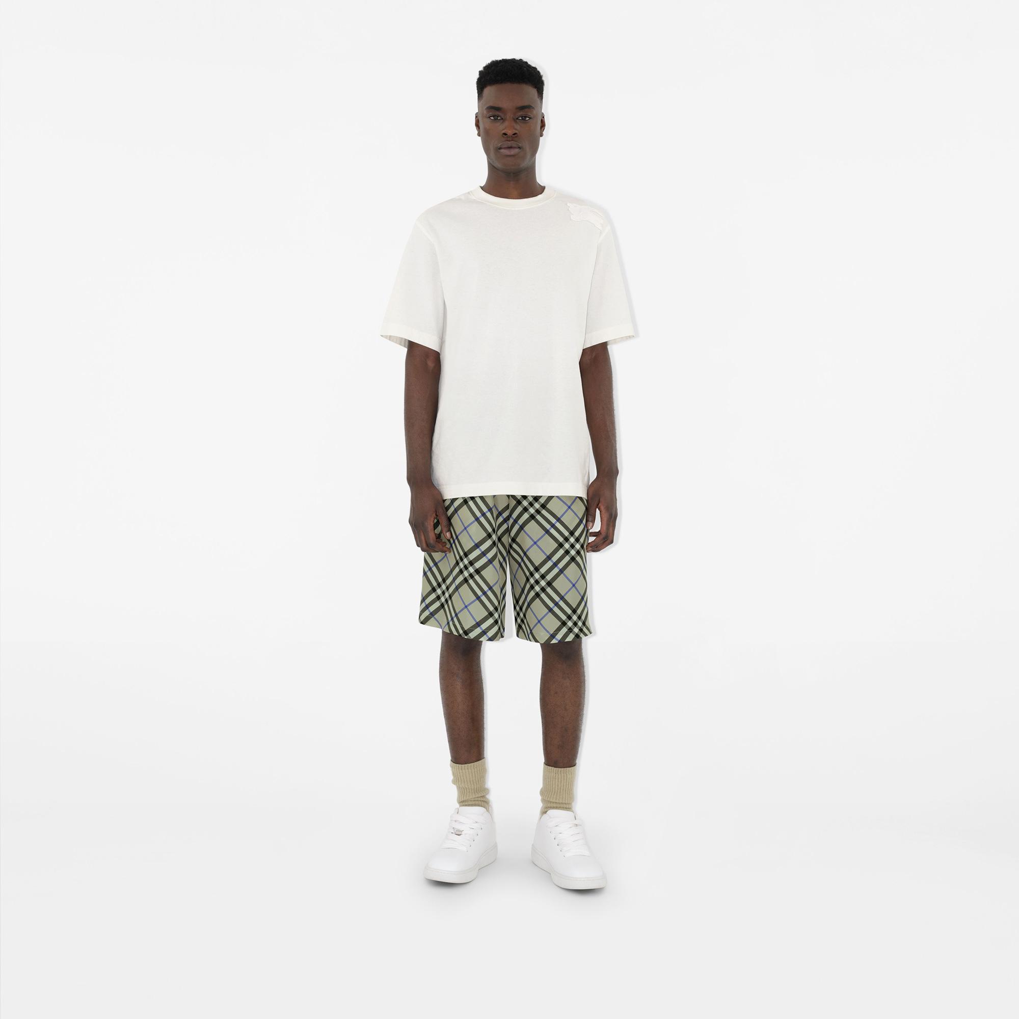 Burberry Check İpek Erkek Krem Rengi Şort