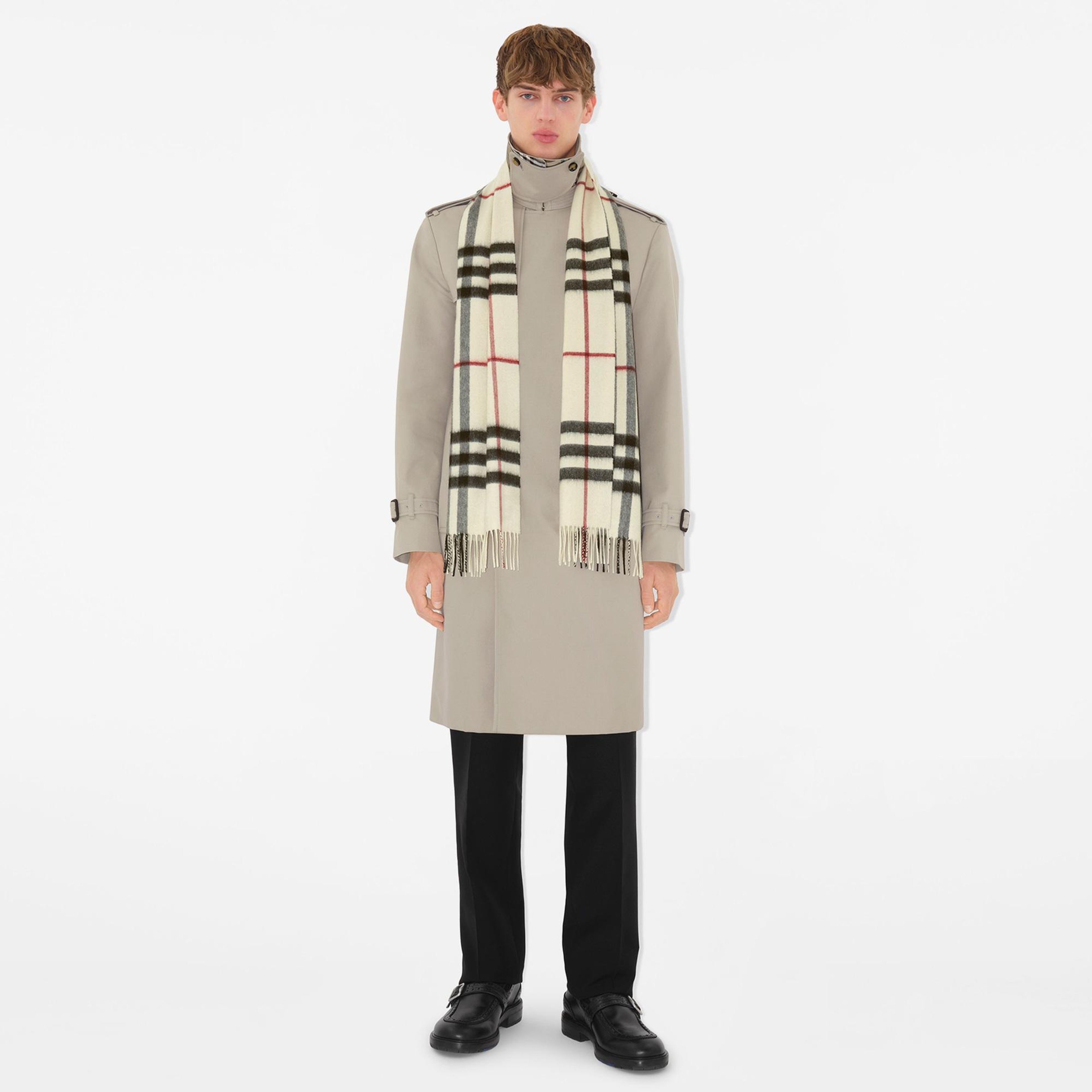 Burberry Giant Cashmere Kadın Krem Atkı