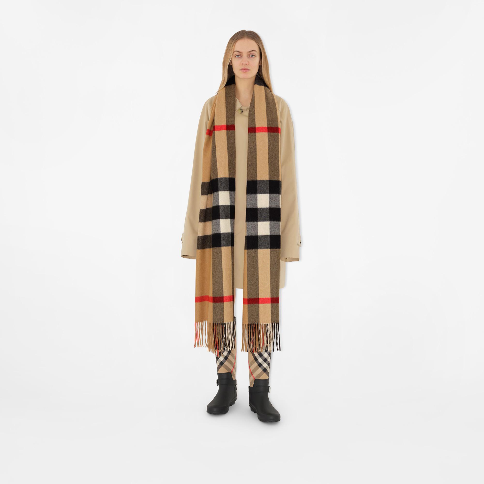 Burberry Ovs Hmga Cashmere Kadın Bej Atkı