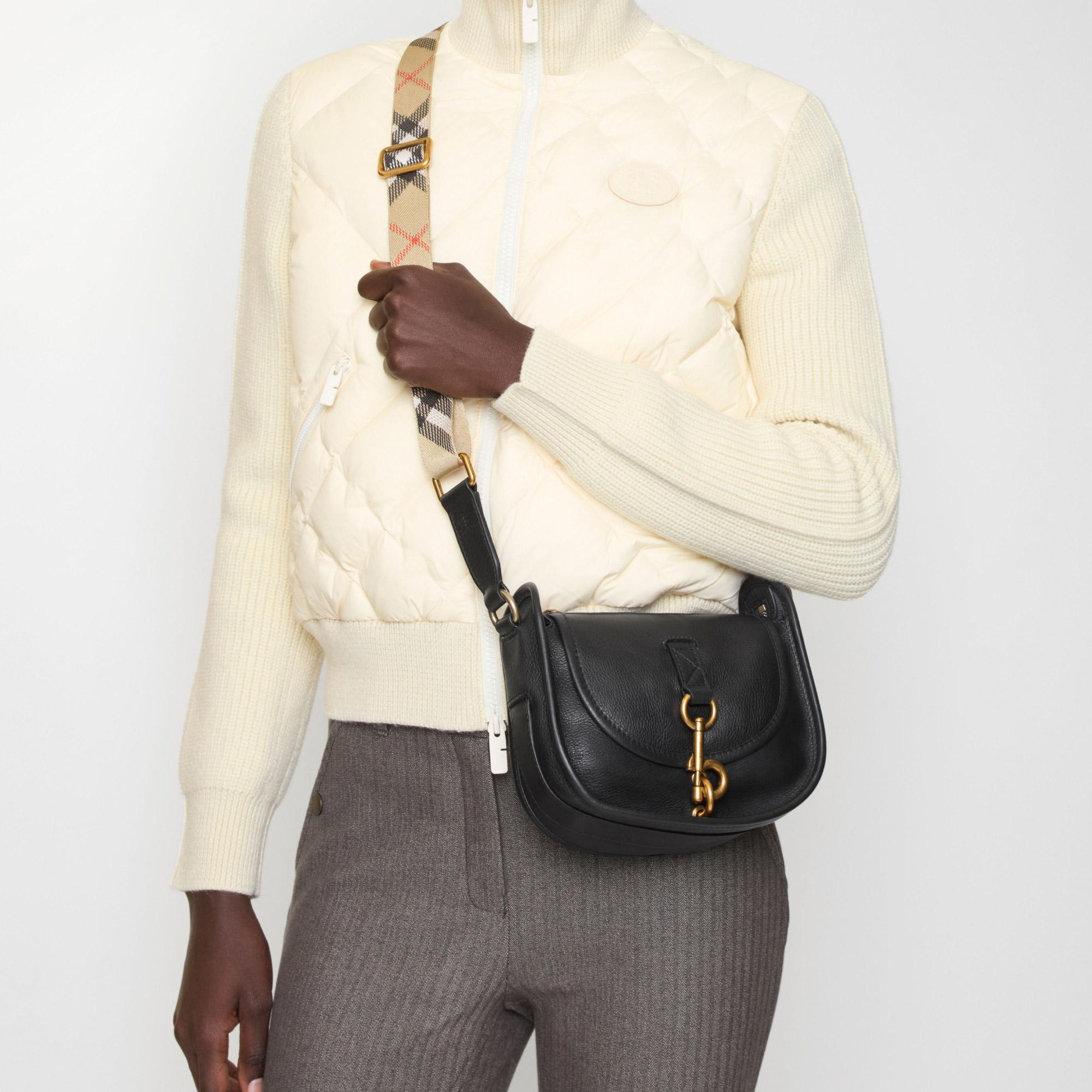 Burberry Kadın Siyah Çapraz Çanta