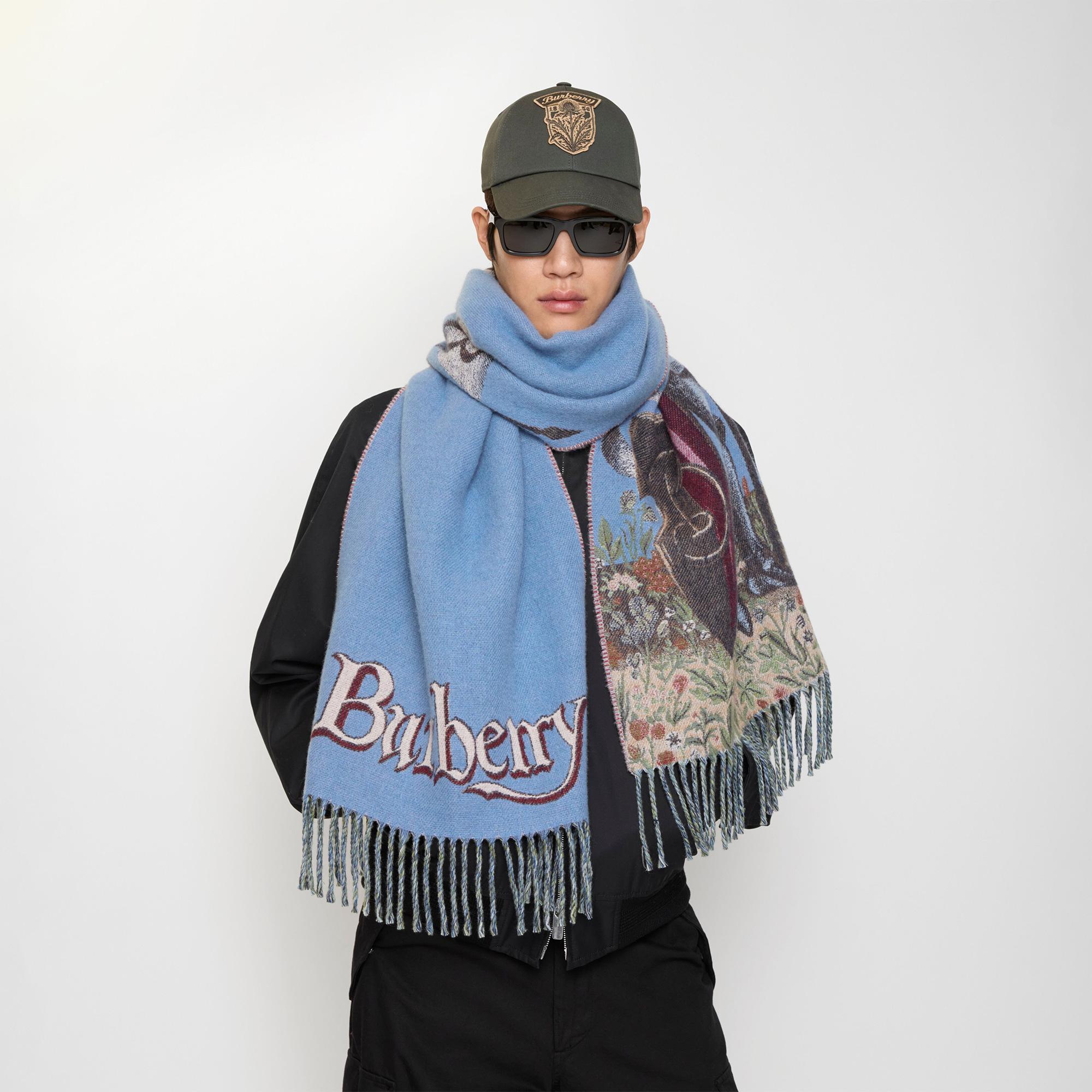 Burberry Gentle Knıght Cash Kadın Mavi Atkı