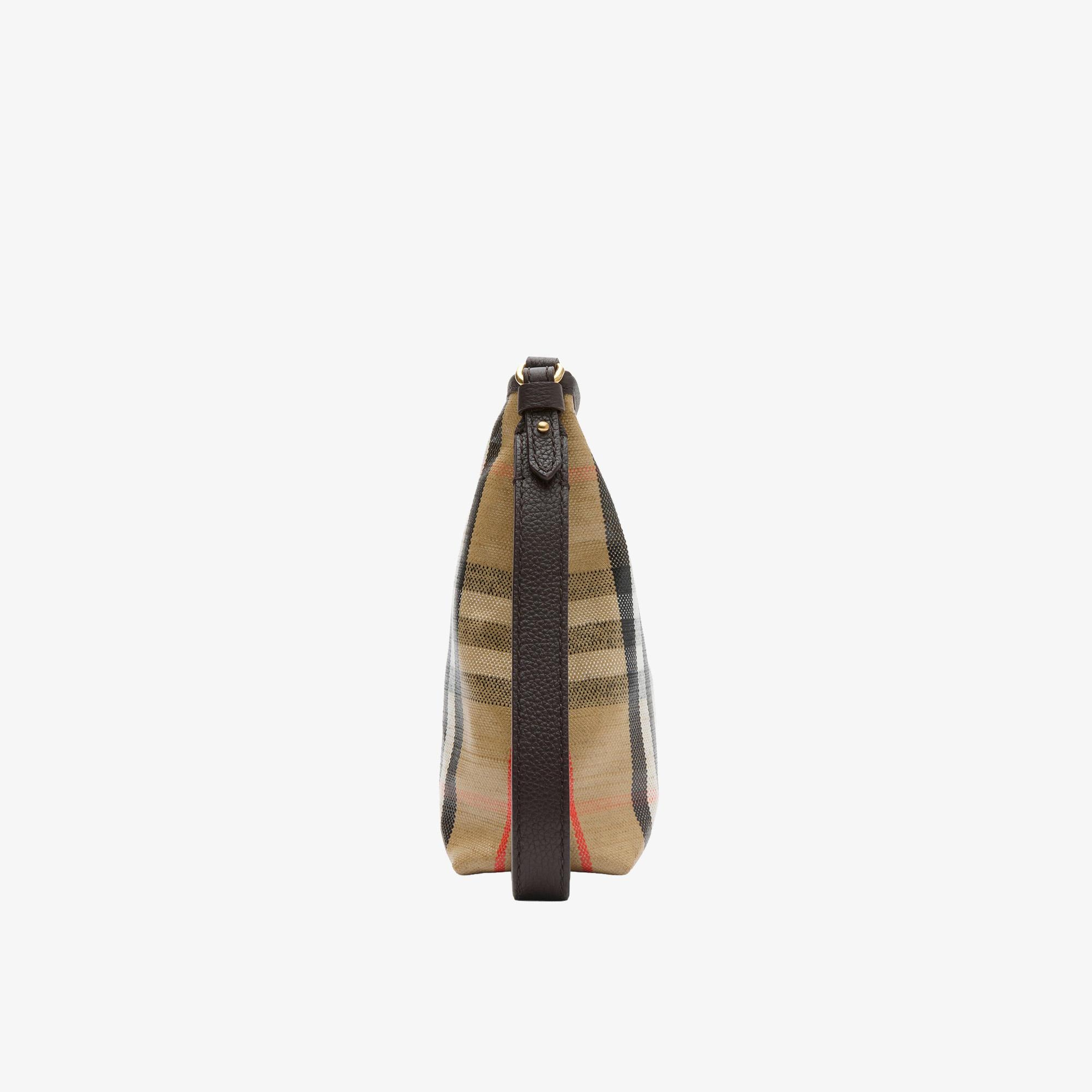 Burberry Hıghlands Erkek Bej El Çantası
