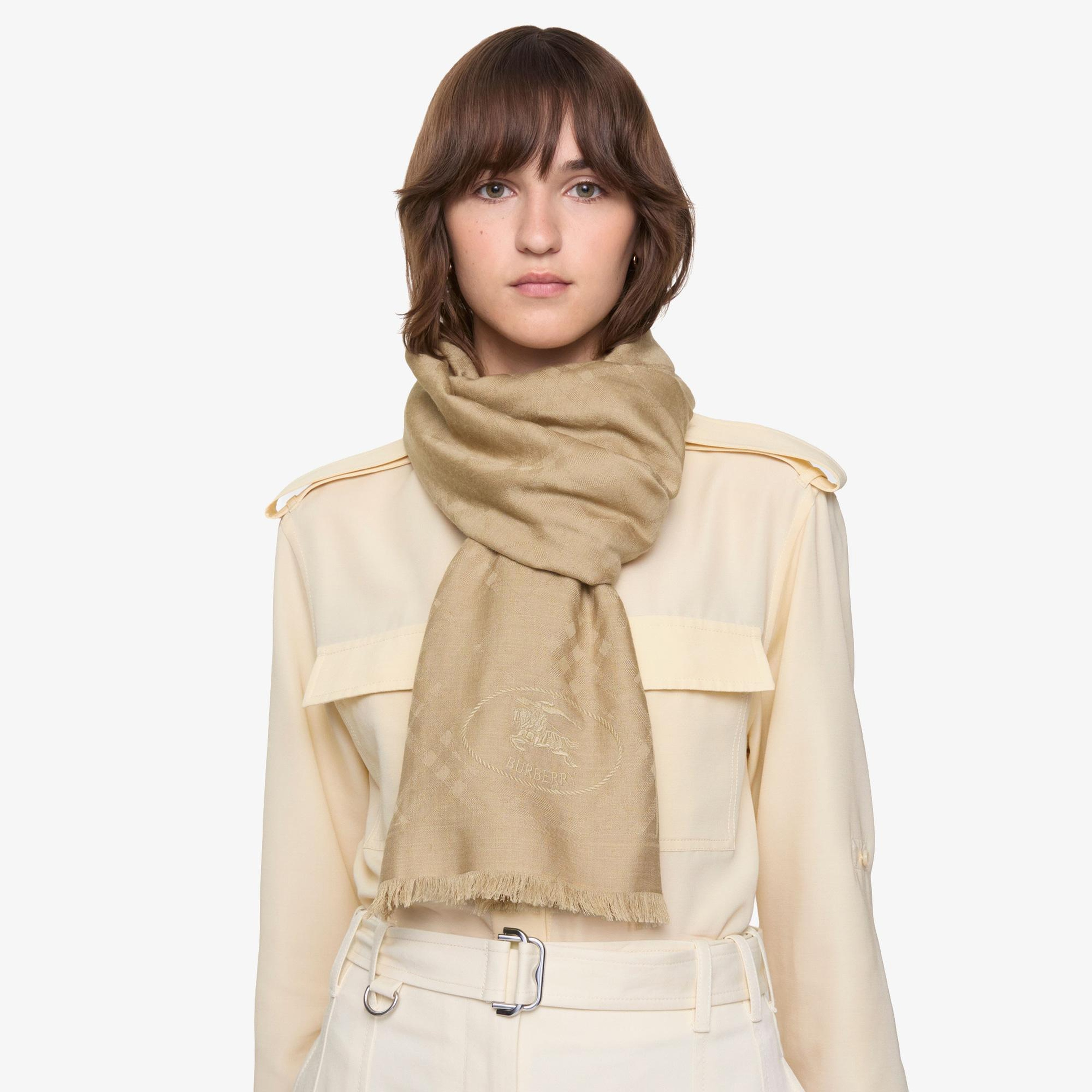 Burberry Med Wide Check Wool Silk Kadın Bej Atkı