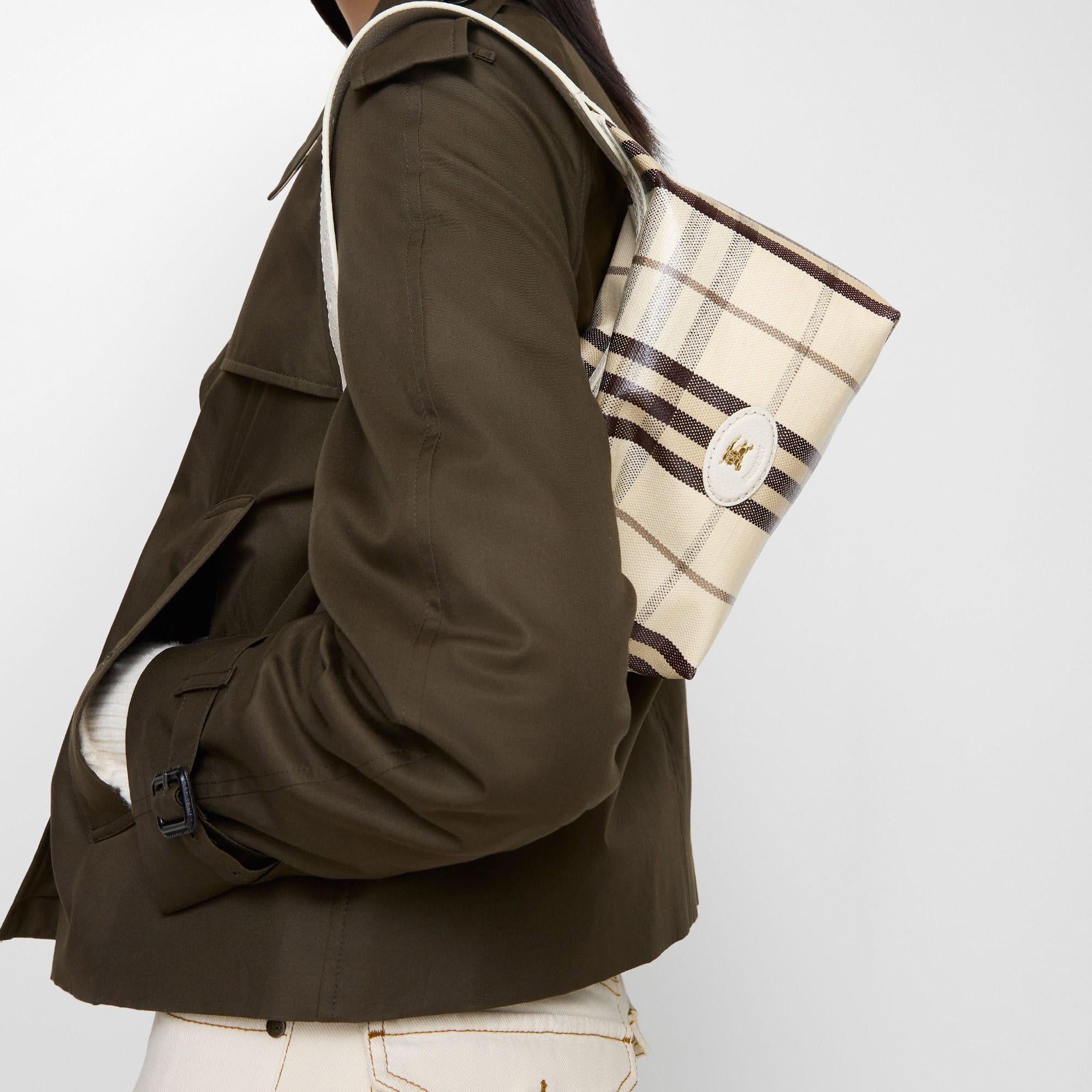 Burberry Hıghlands Duffle Kadın Bej Omuz Çantası