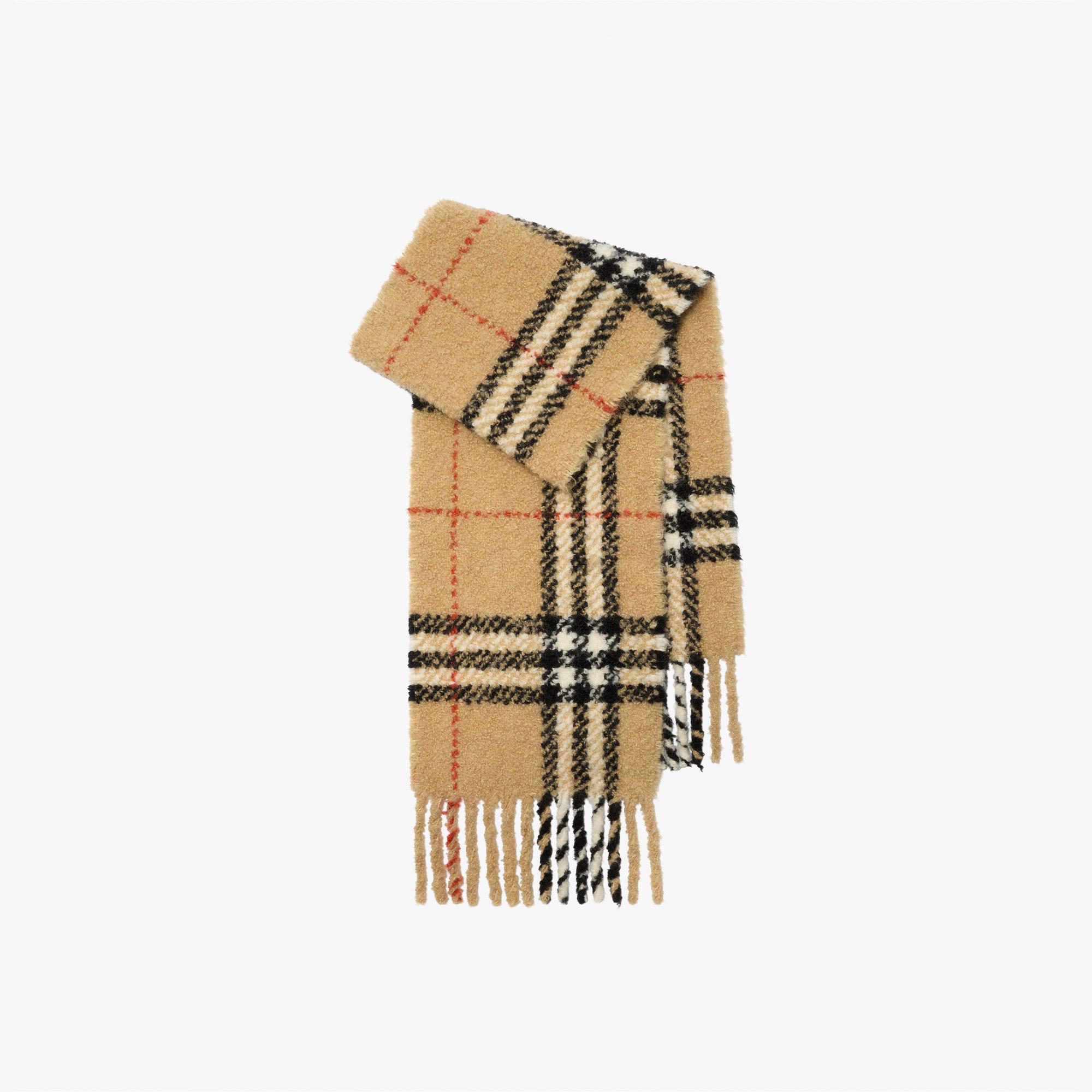 Burberry Check Boucle Kadın Bej Atkı