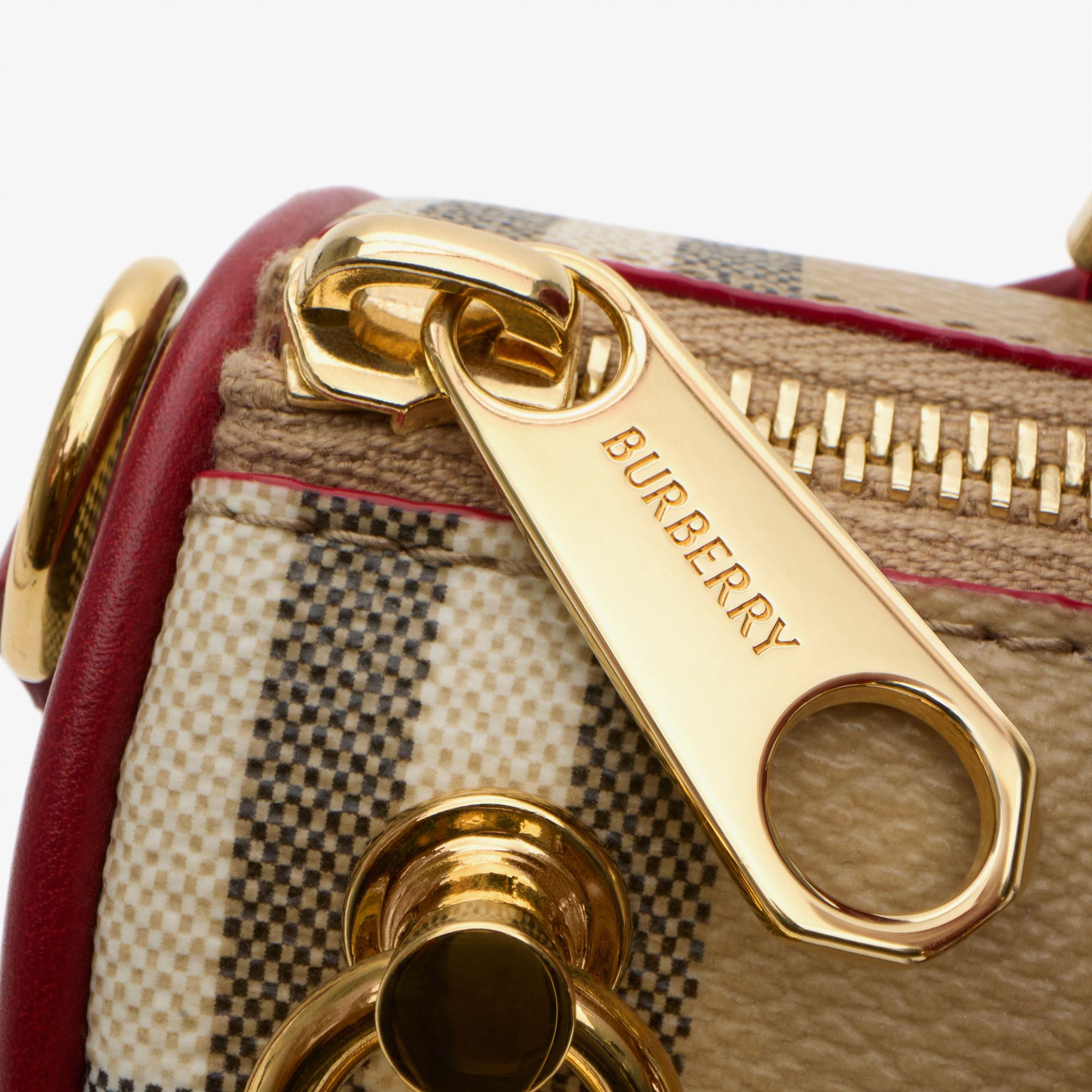 Burberry Bowlıng Kadın Bej El Çantası