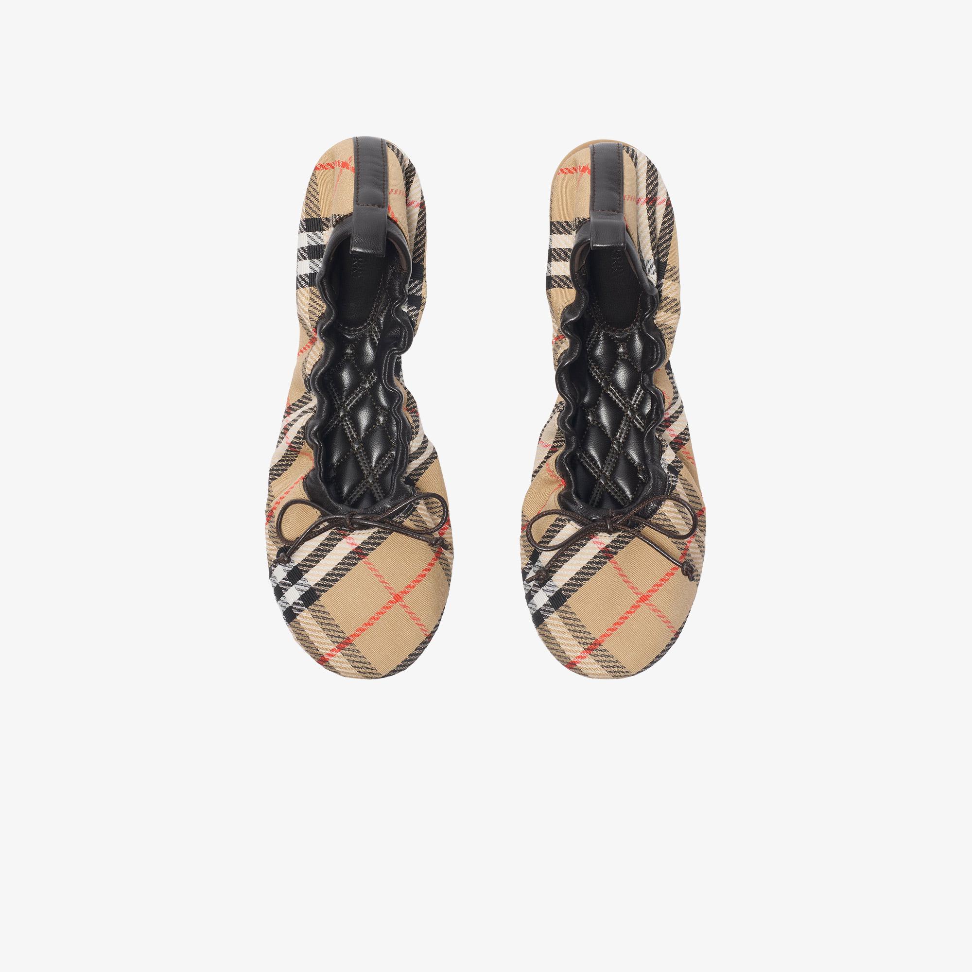 Burberry Fawn Check Kadın Bej Babet