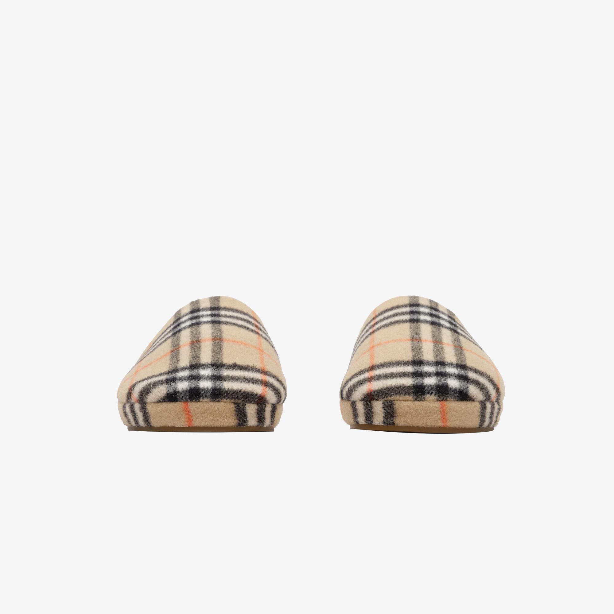 Burberry Quılt Check Erkek Bej Terlik