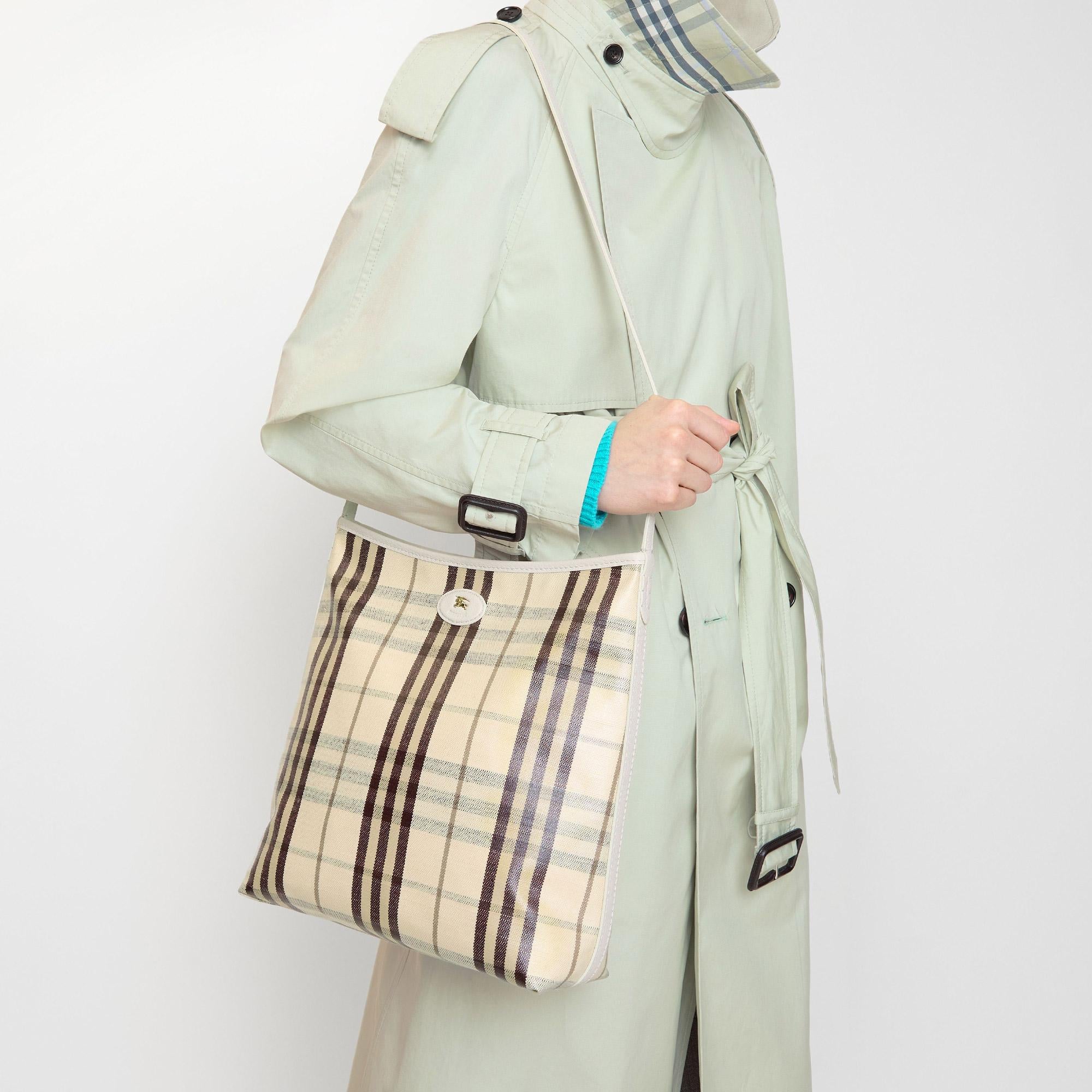 Burberry Hıghlands Kadın Bej Omuz Çantası