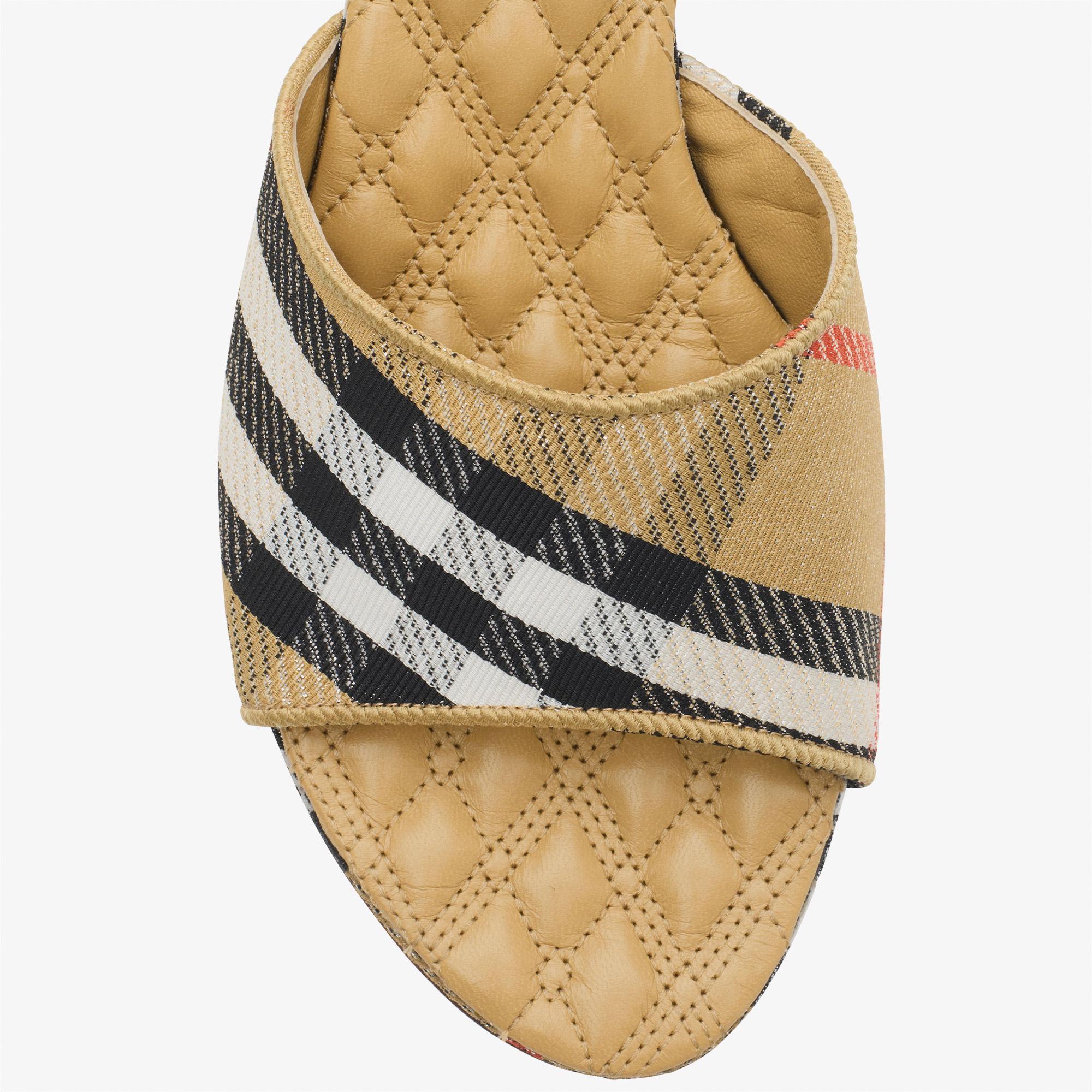 Burberry Sloane Mule Check Kadın Bej Terlik