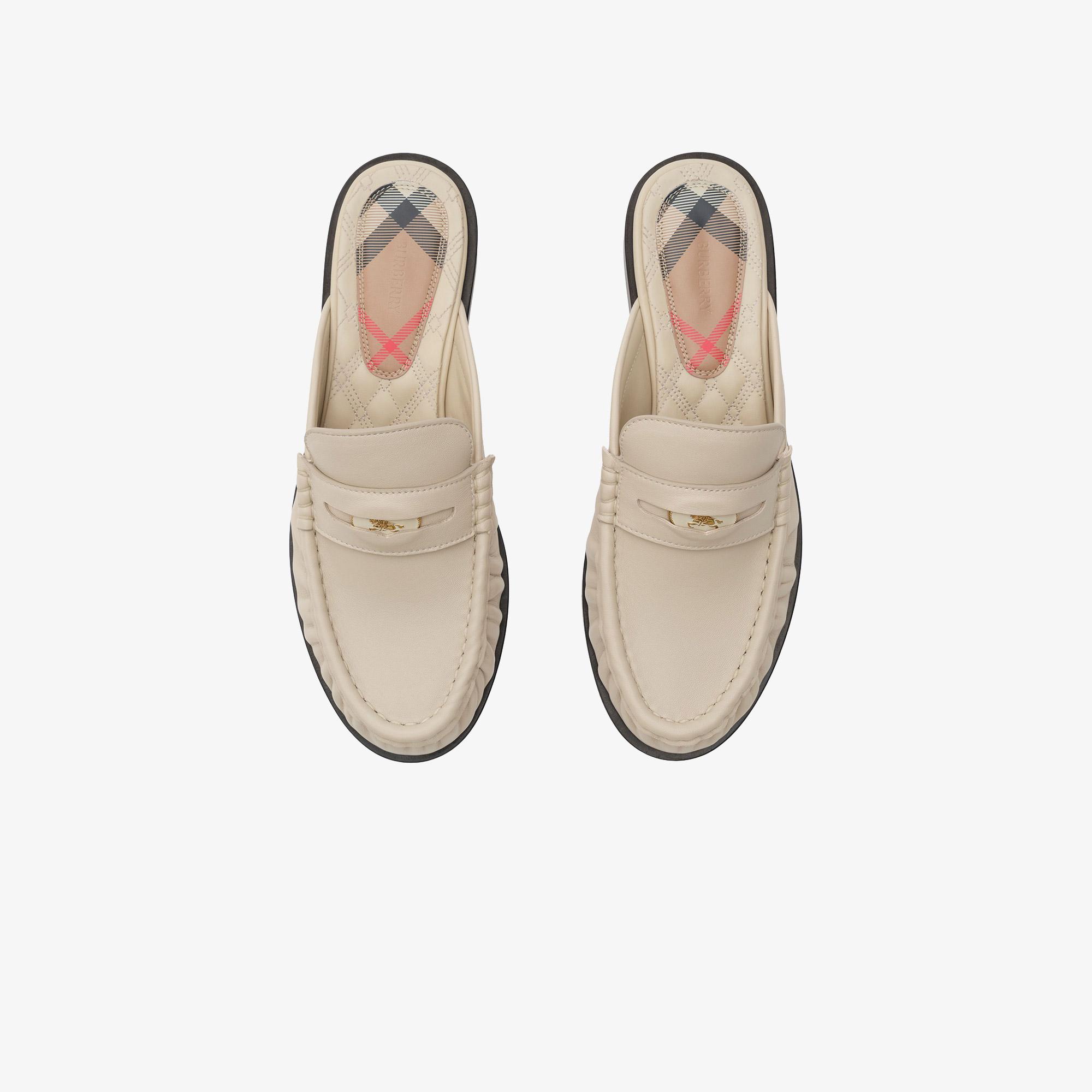 Burberry Cadet Mules Kadın Beyaz Terlik