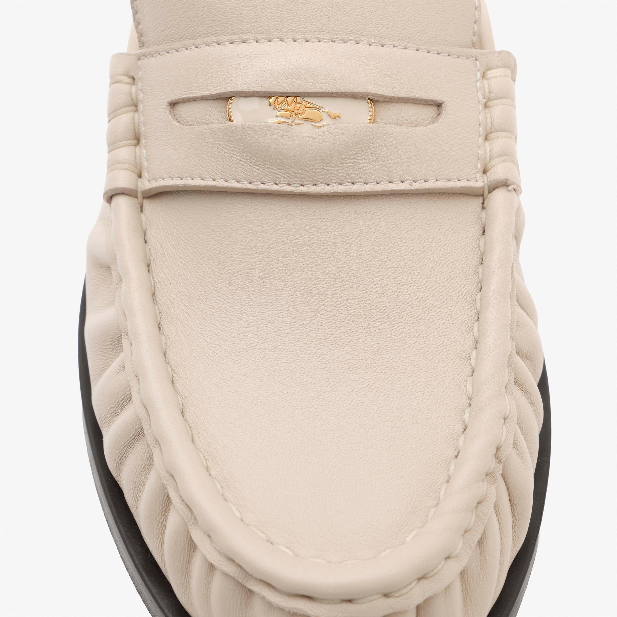 Burberry Cadet Mules Kadın Beyaz Terlik