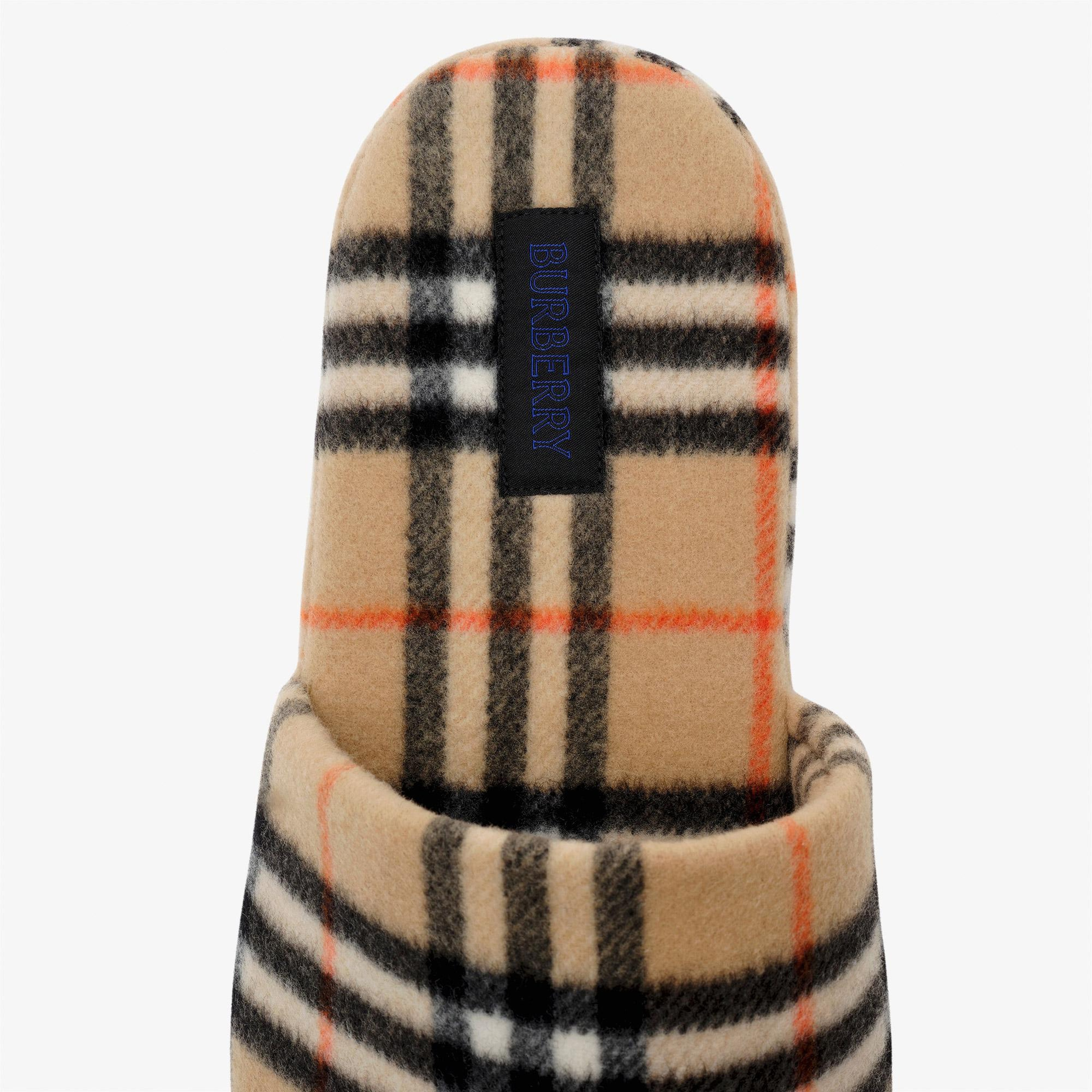 Burberry Quılt Check Erkek Bej Terlik