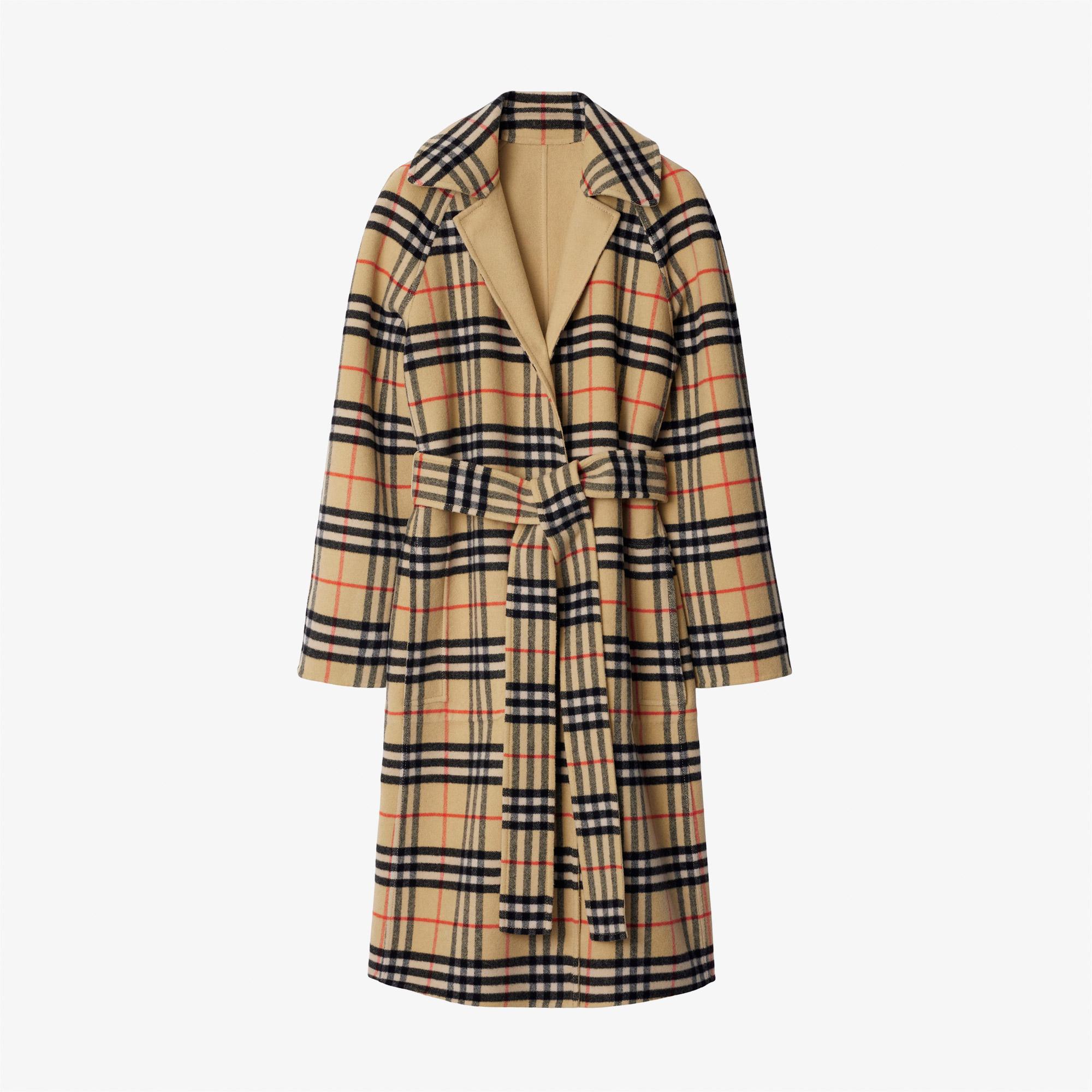 Burberry Giu Reversible Wool Wrap Kadın Bej Palto