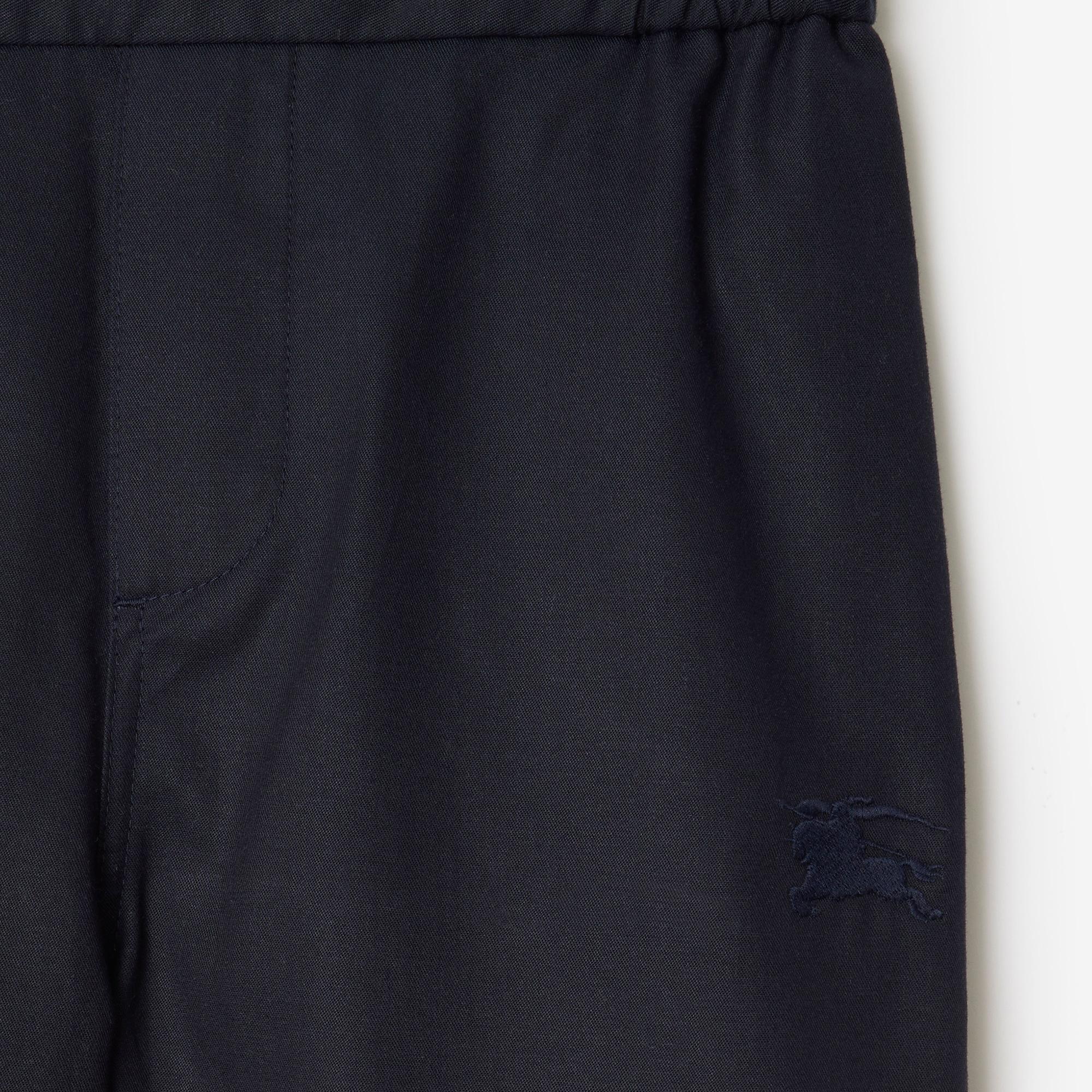 Burberry Titan Çocuk Lacivert Pantolon