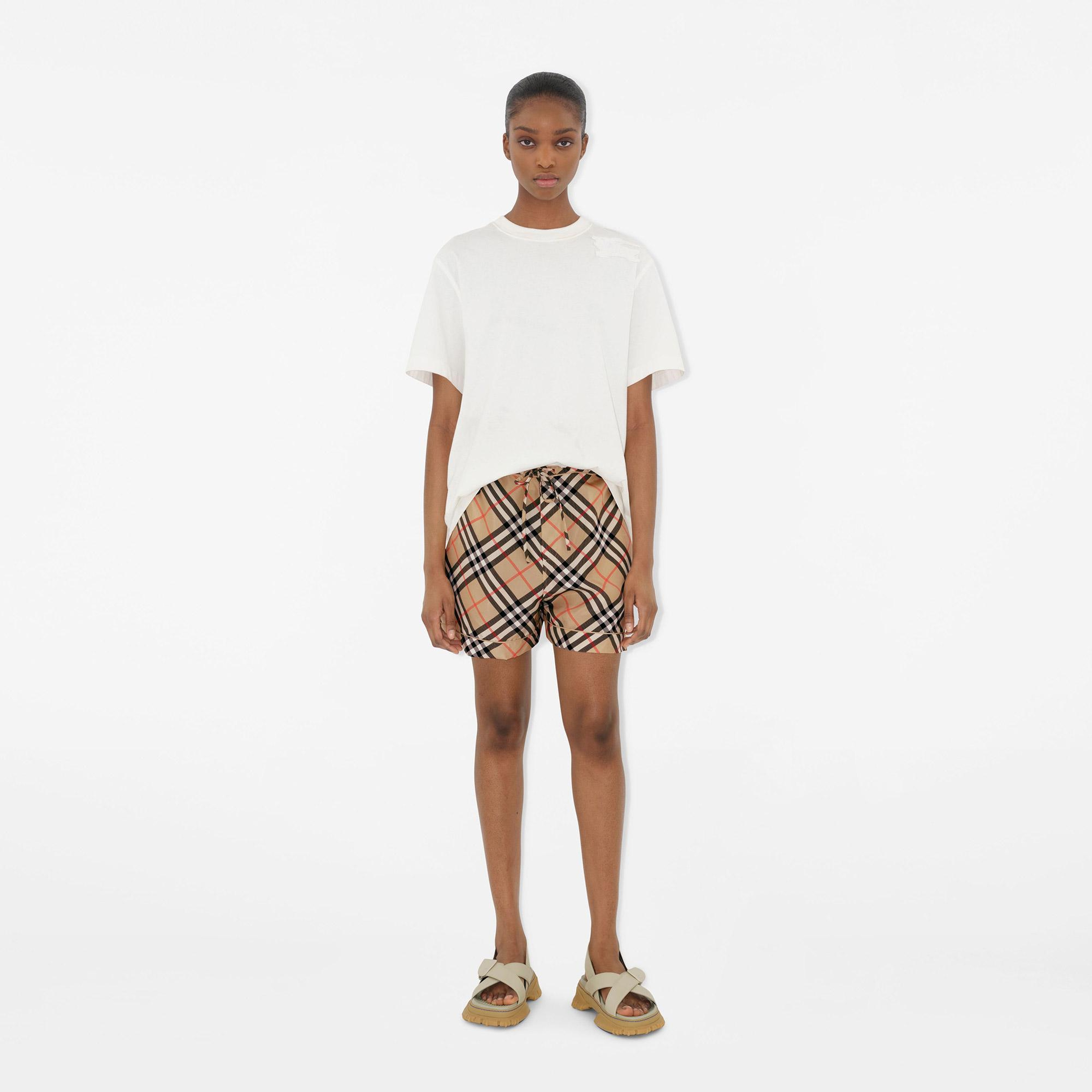 Burberry Check İpek Kadın Bej Şort