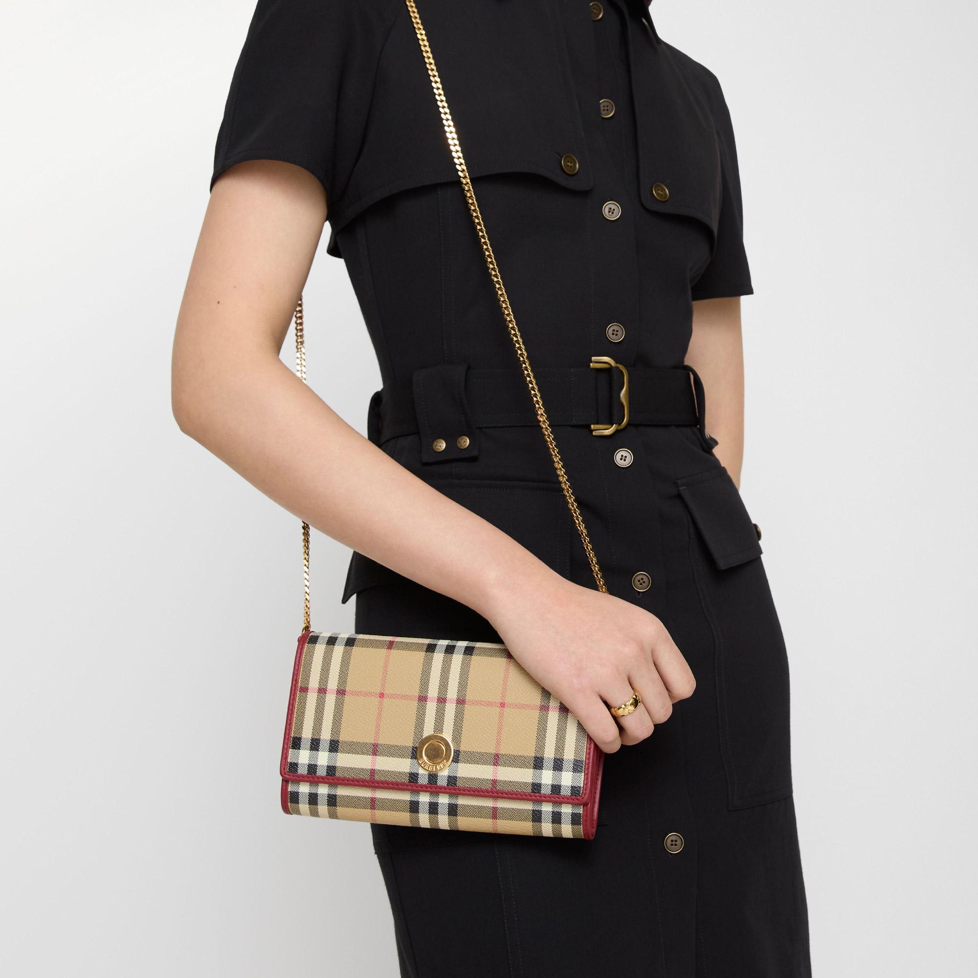 Burberry Hannah Kadın Bej Omuz Çantası