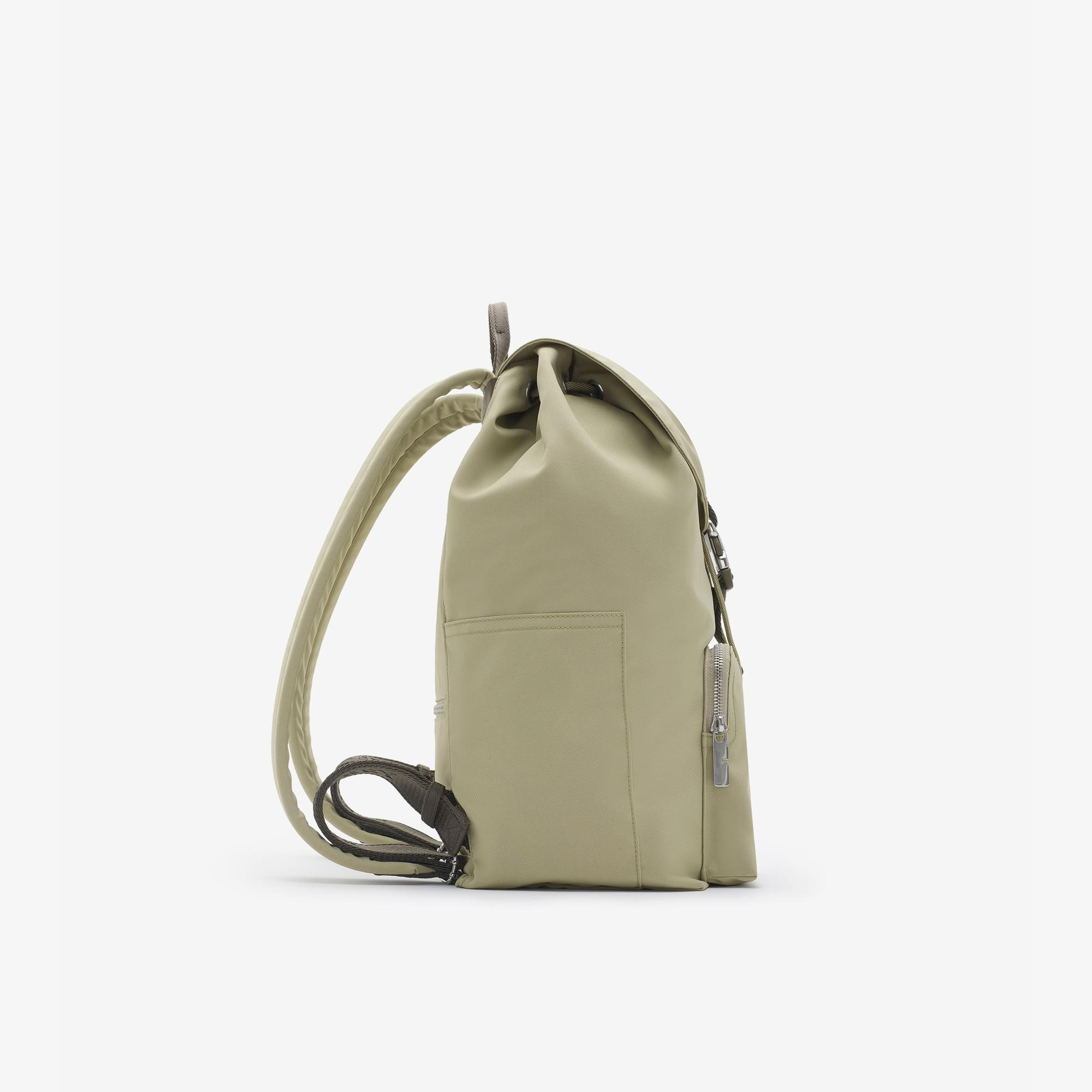 Burberry Orkney Flap Erkek Haki Sırt Çantası