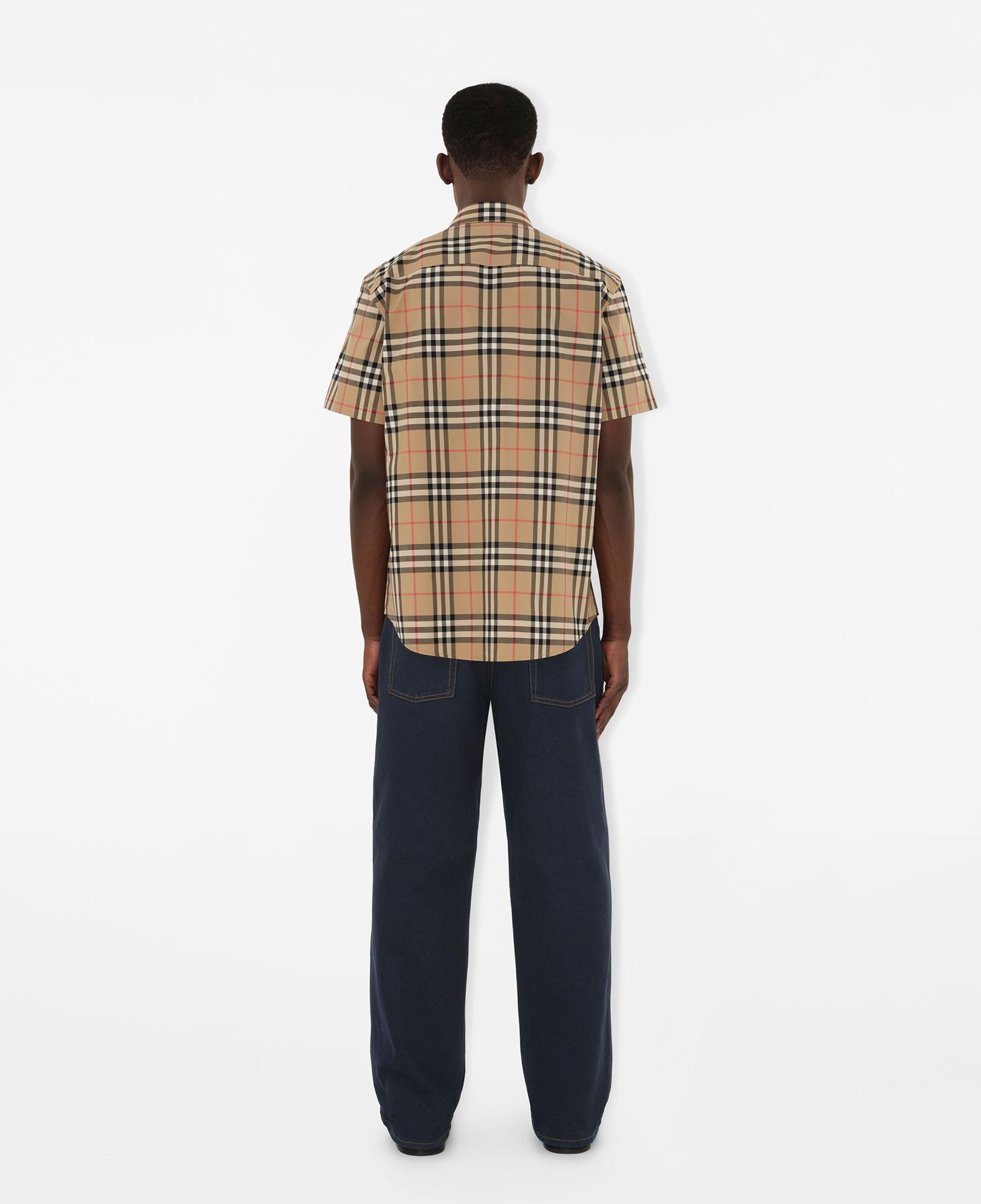 Burberry Caxtan Erkek Bej Gömlek