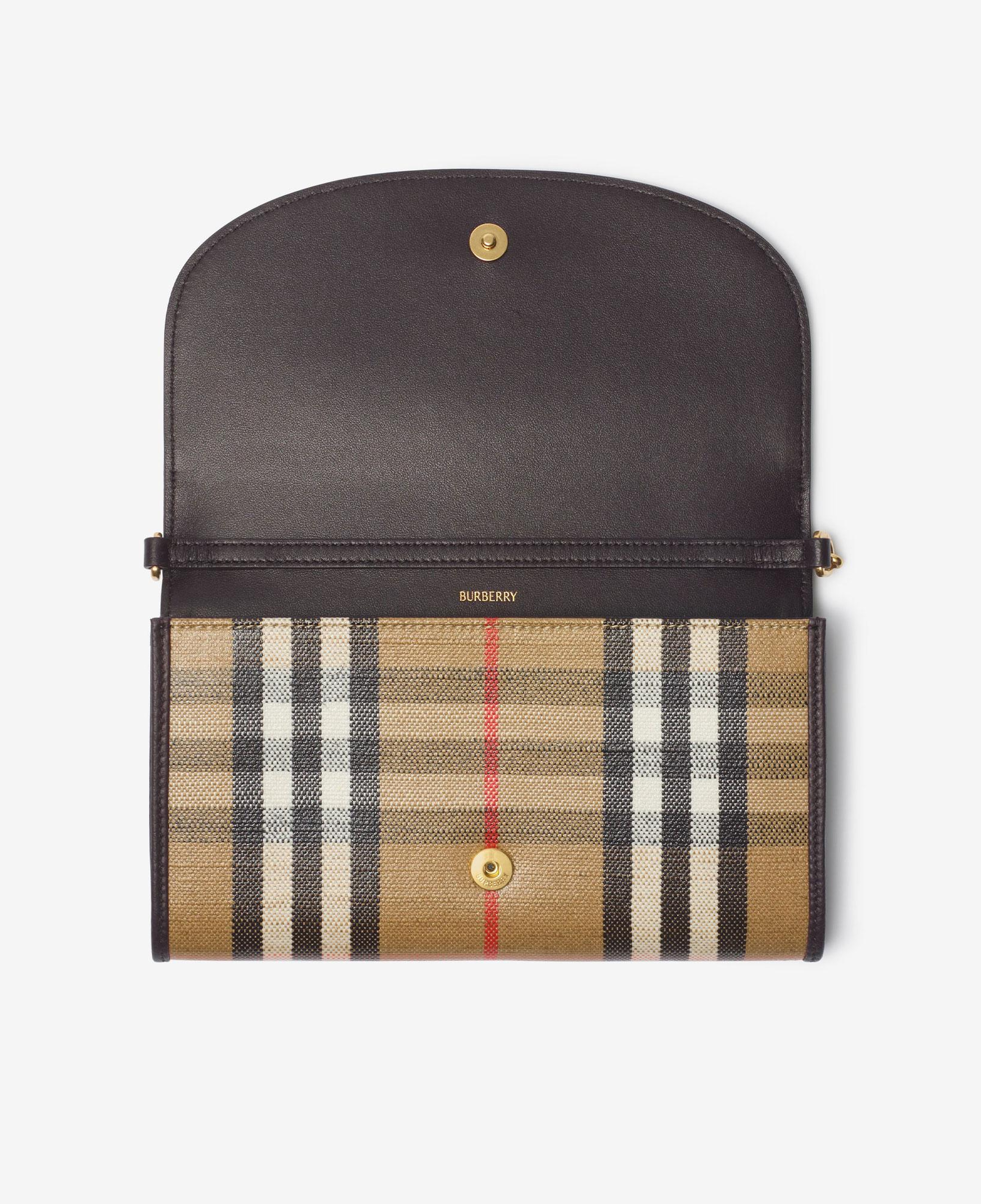 Burberry Highlands Woc Kadın Bej Cüzdan