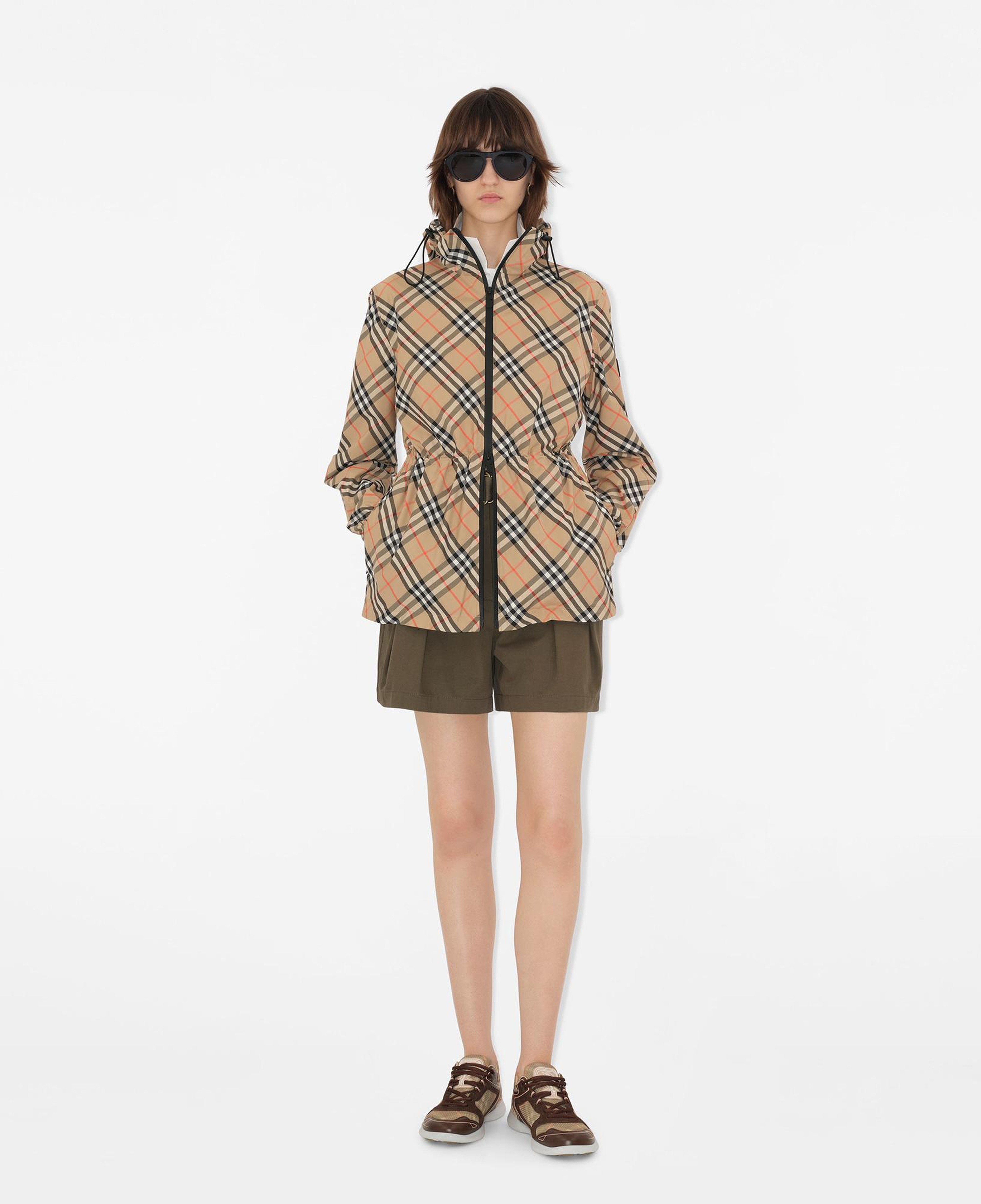 Burberry Whıtstable Kadın Bej Mont