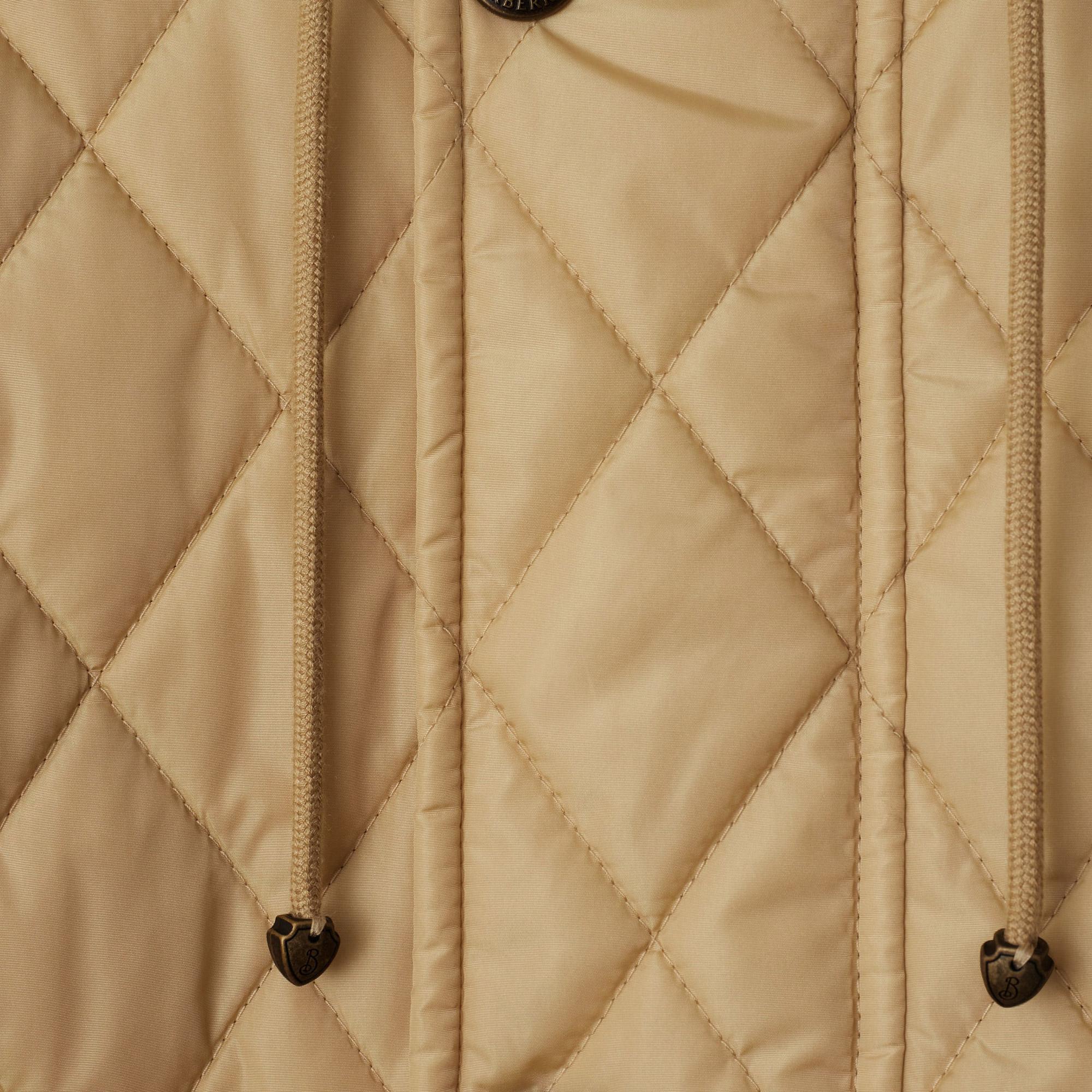 Burberry Kadın Bej Mont