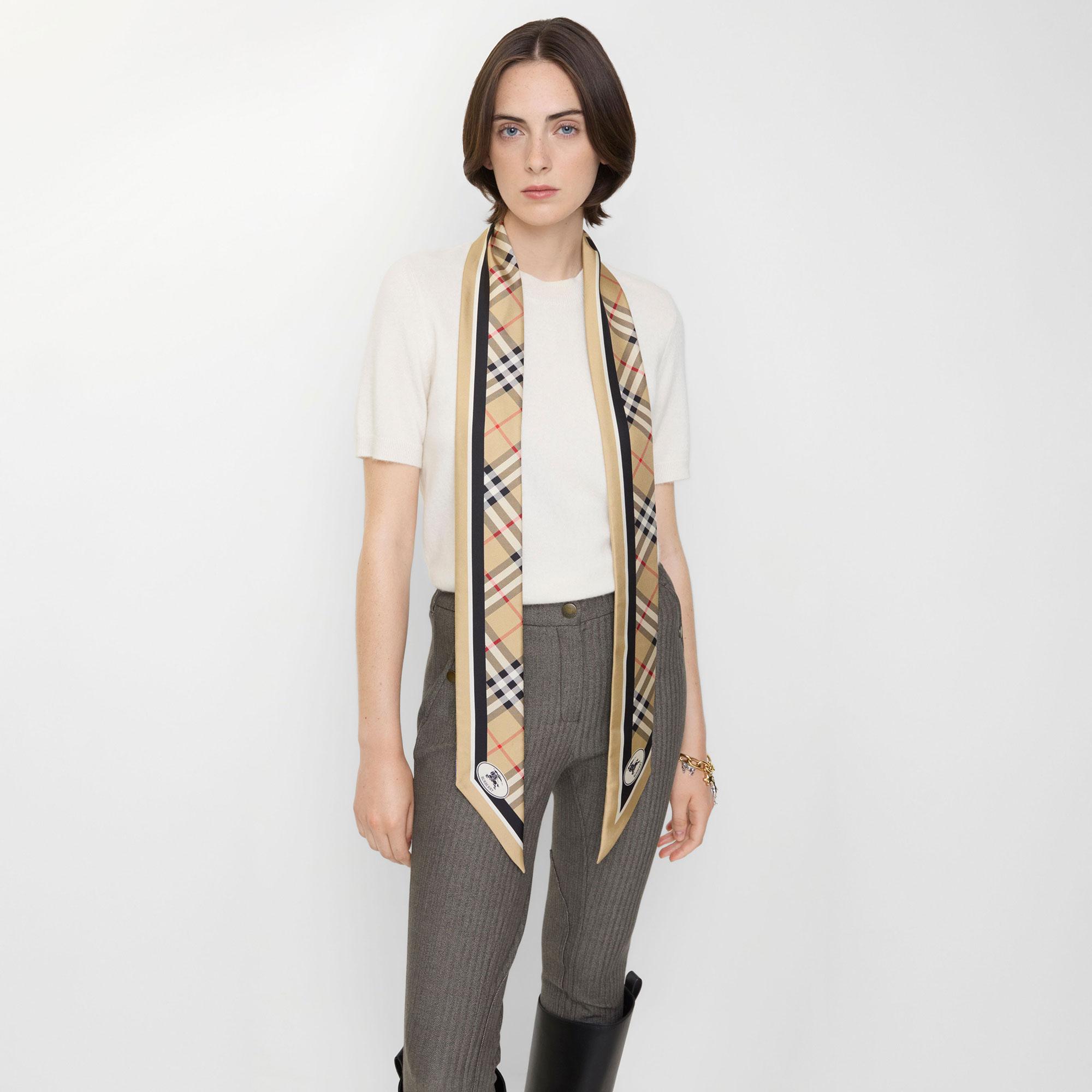 Burberry Check Border Kadın Bej Eşarp