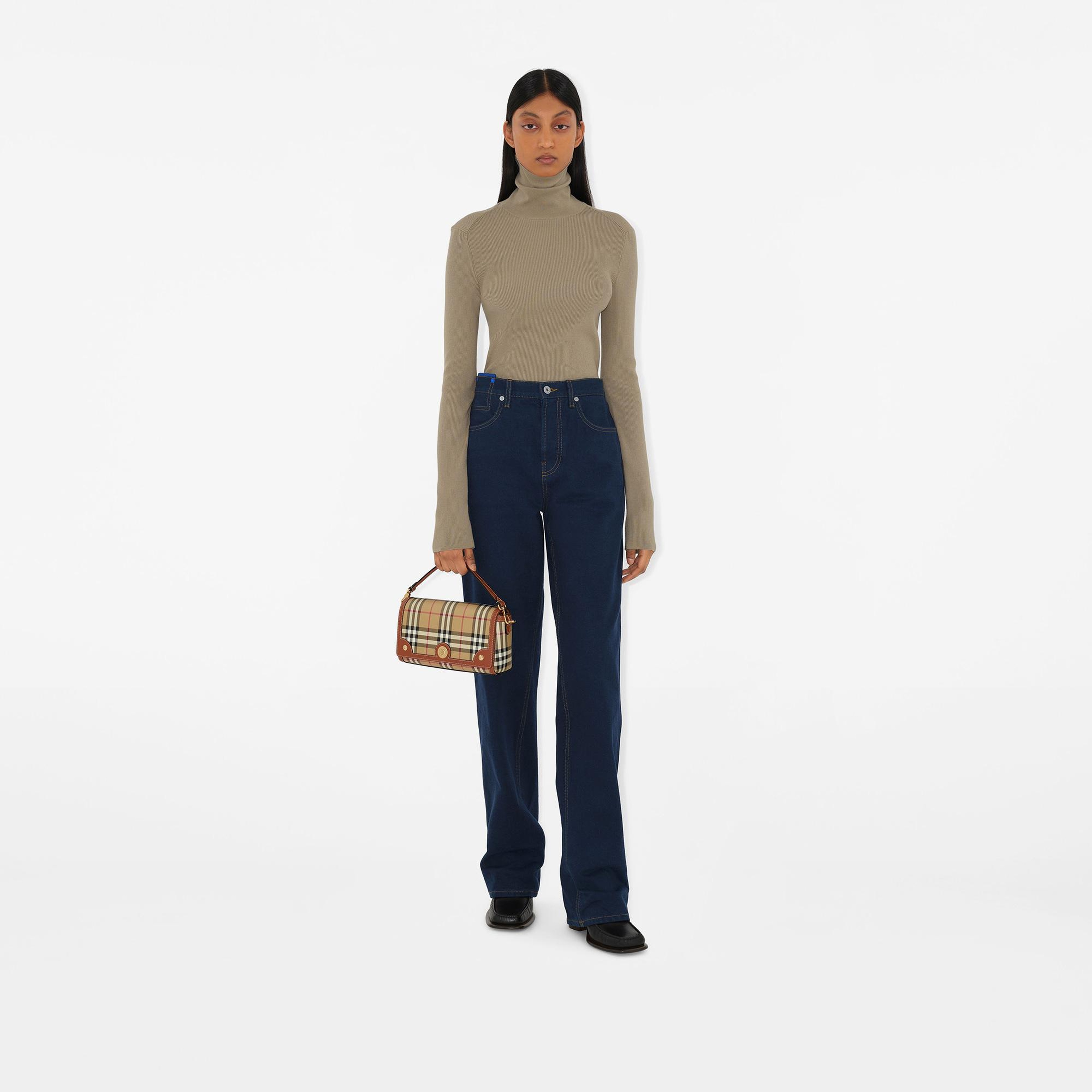 Burberry Handle Note Kadın Bej Omuz Çantası