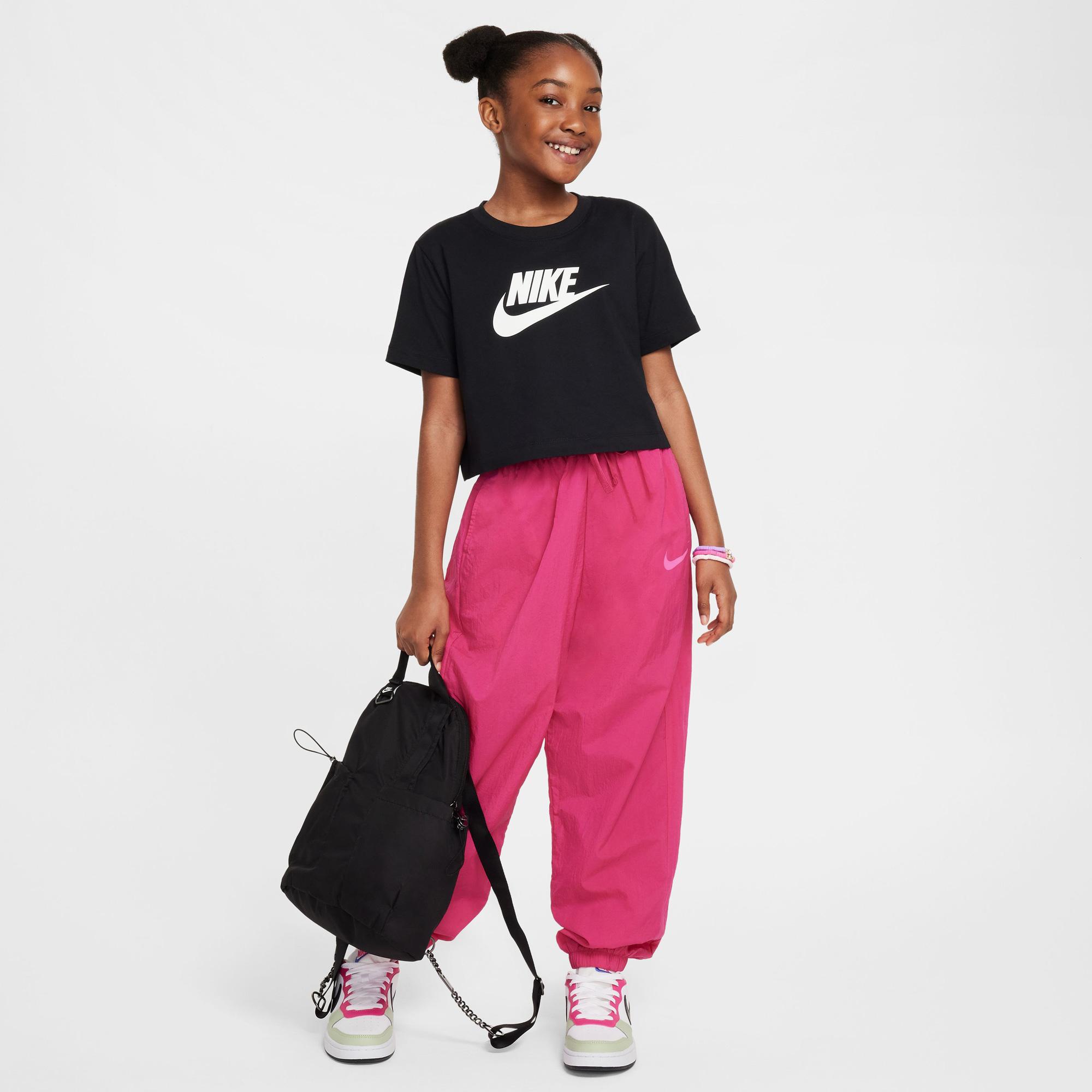 Nike Sportswear Futura Çocuk Siyah Crop T-Shirt