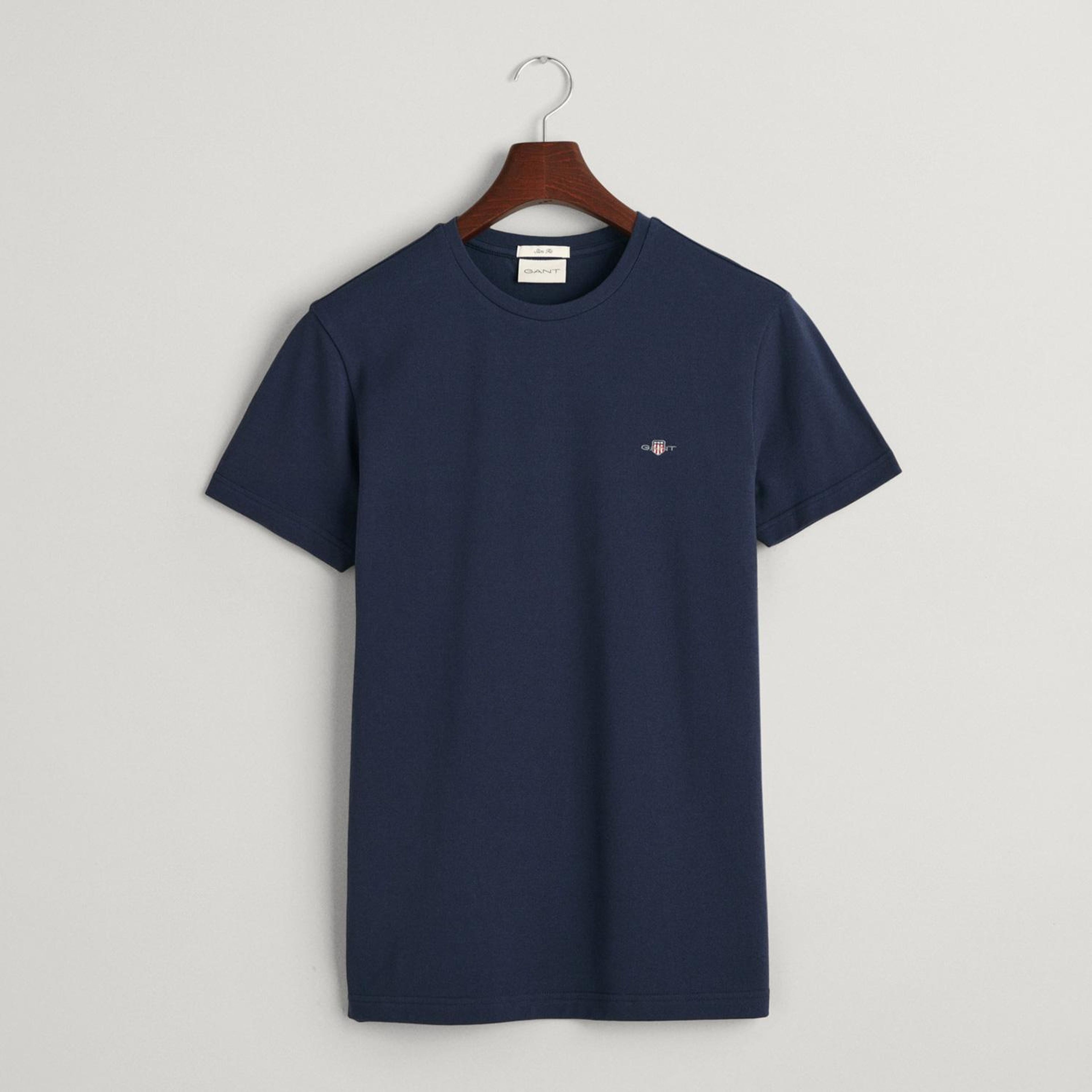 GANT Erkek Lacivert Slim Fit Bisiklet Yaka T-Shirt