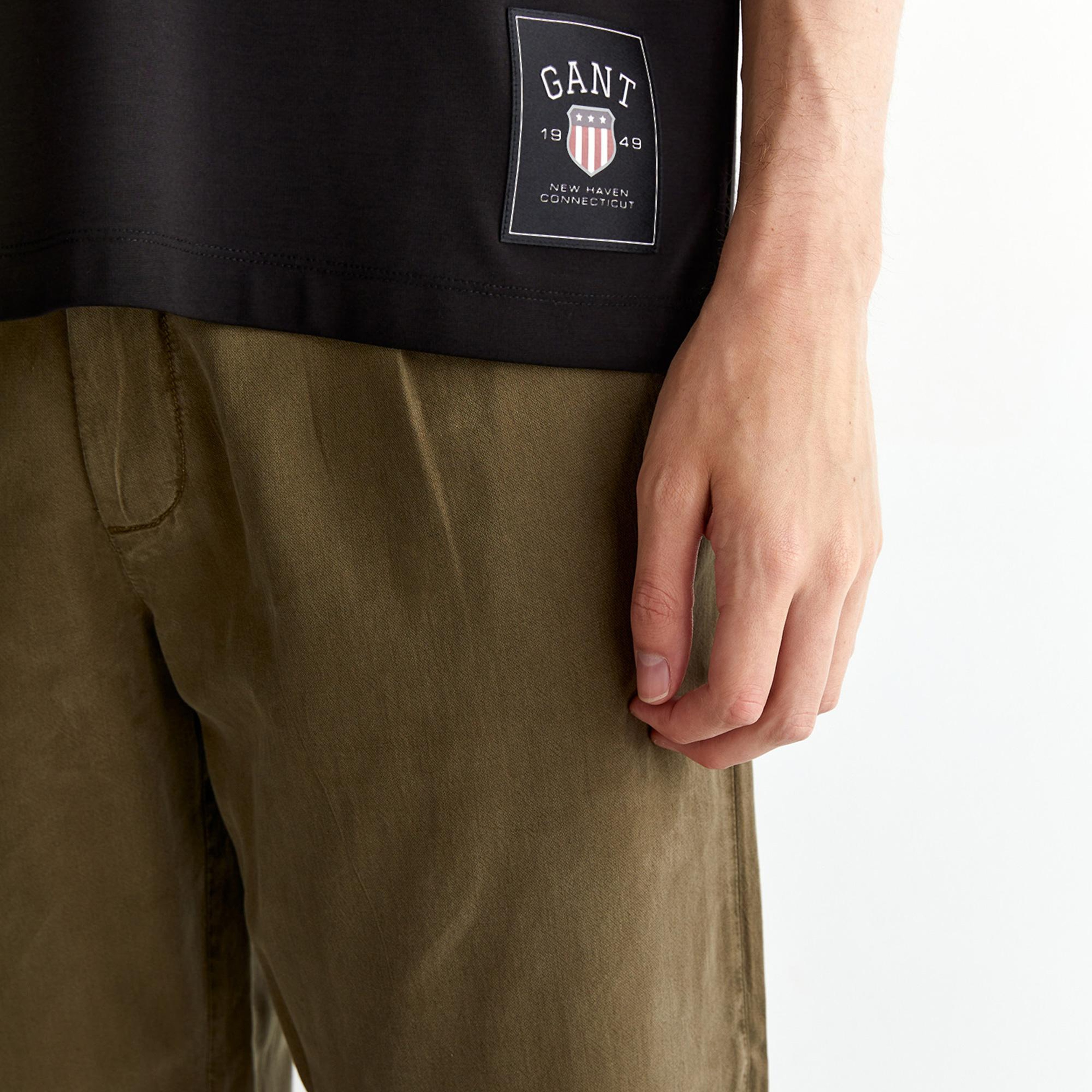 GANT Erkek Siyah Relaxed Fit Bisiklet Yaka Logolu T-Shirt