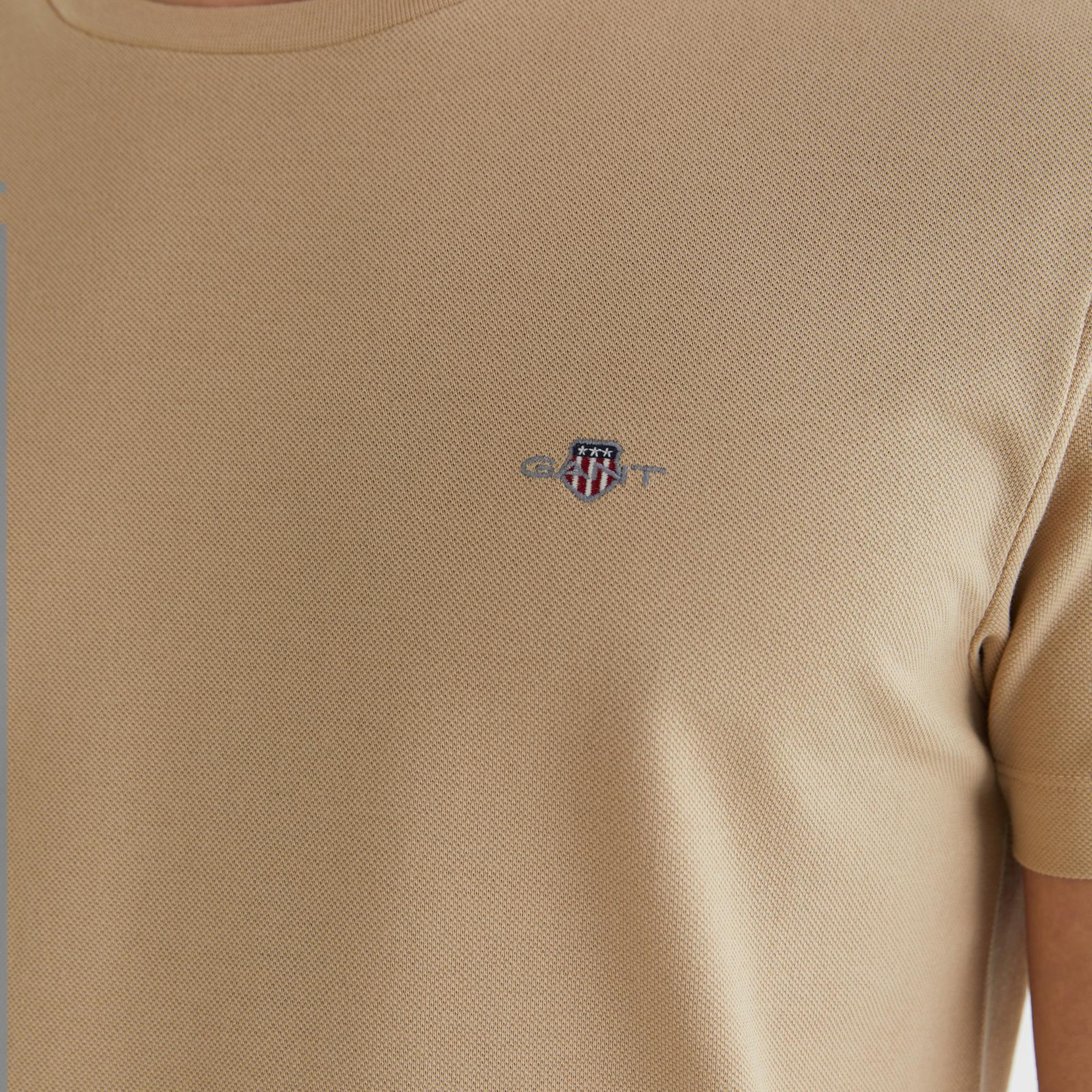 GANT Erkek Bej Slim Fit Bisiklet Yaka T-Shirt