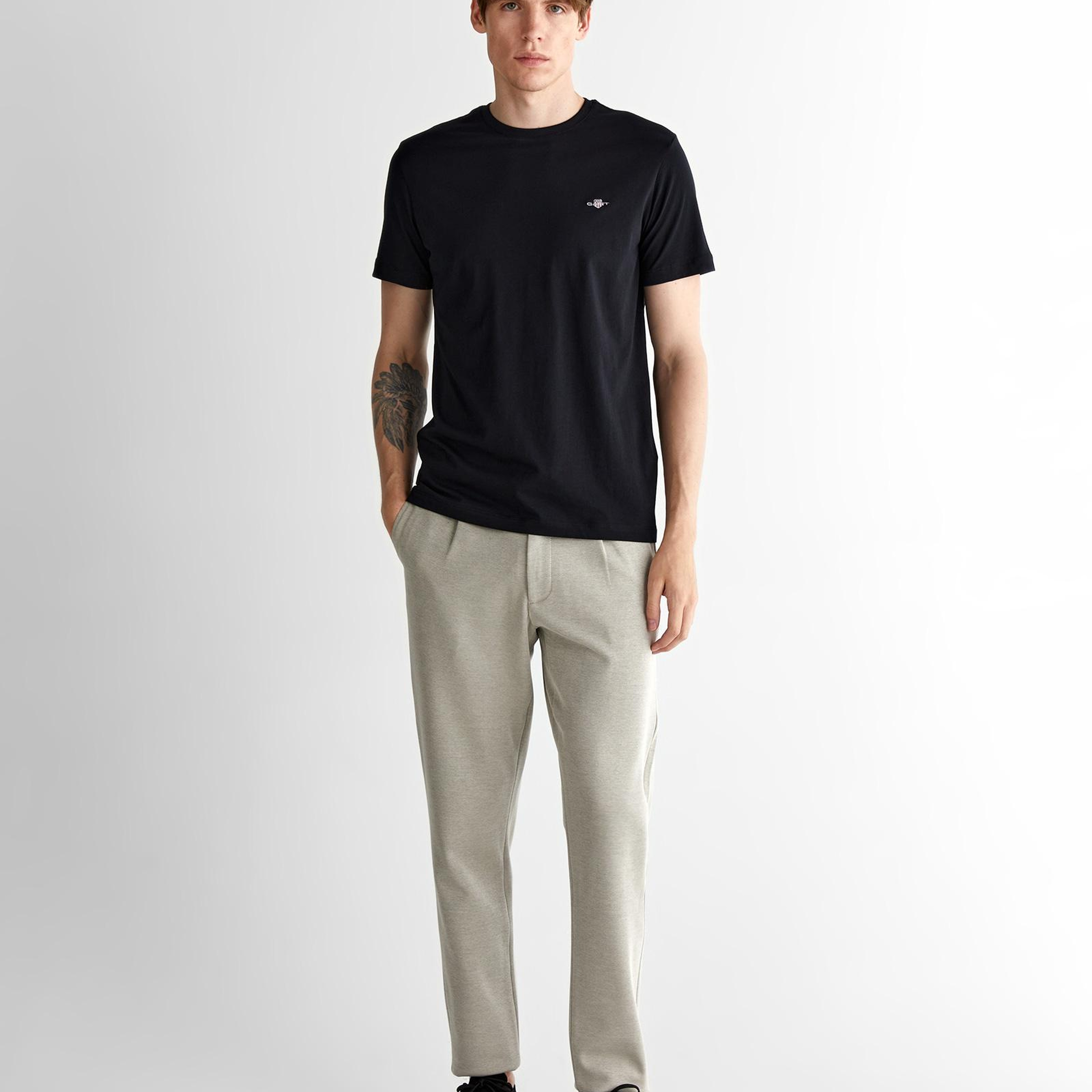 GANT Erkek Siyah Regular Fit Bisiklet Yaka T-shirt