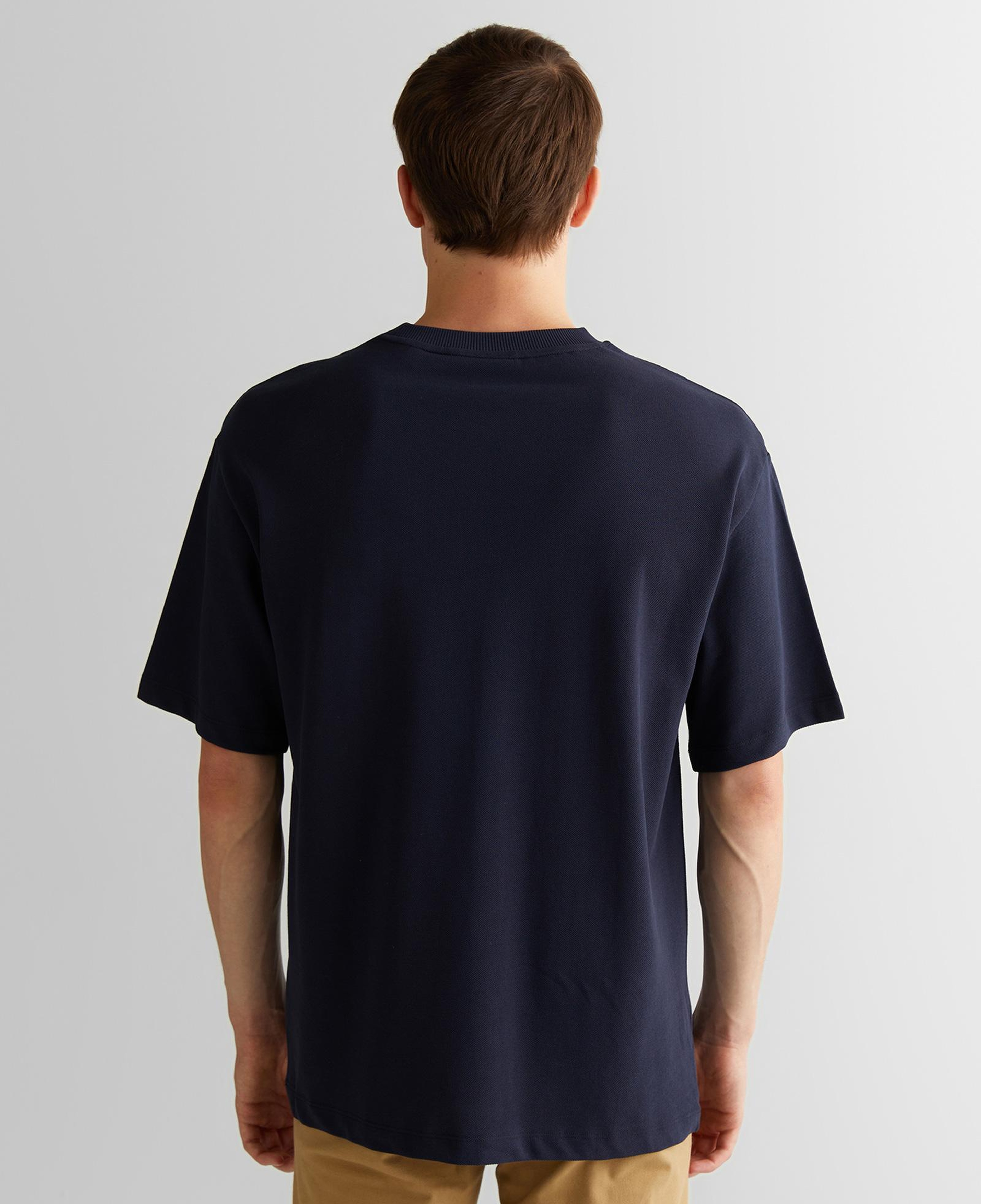 GANT Erkek Lacivert Relaxed Fit Bisiklet Yaka Logolu T-Shirt