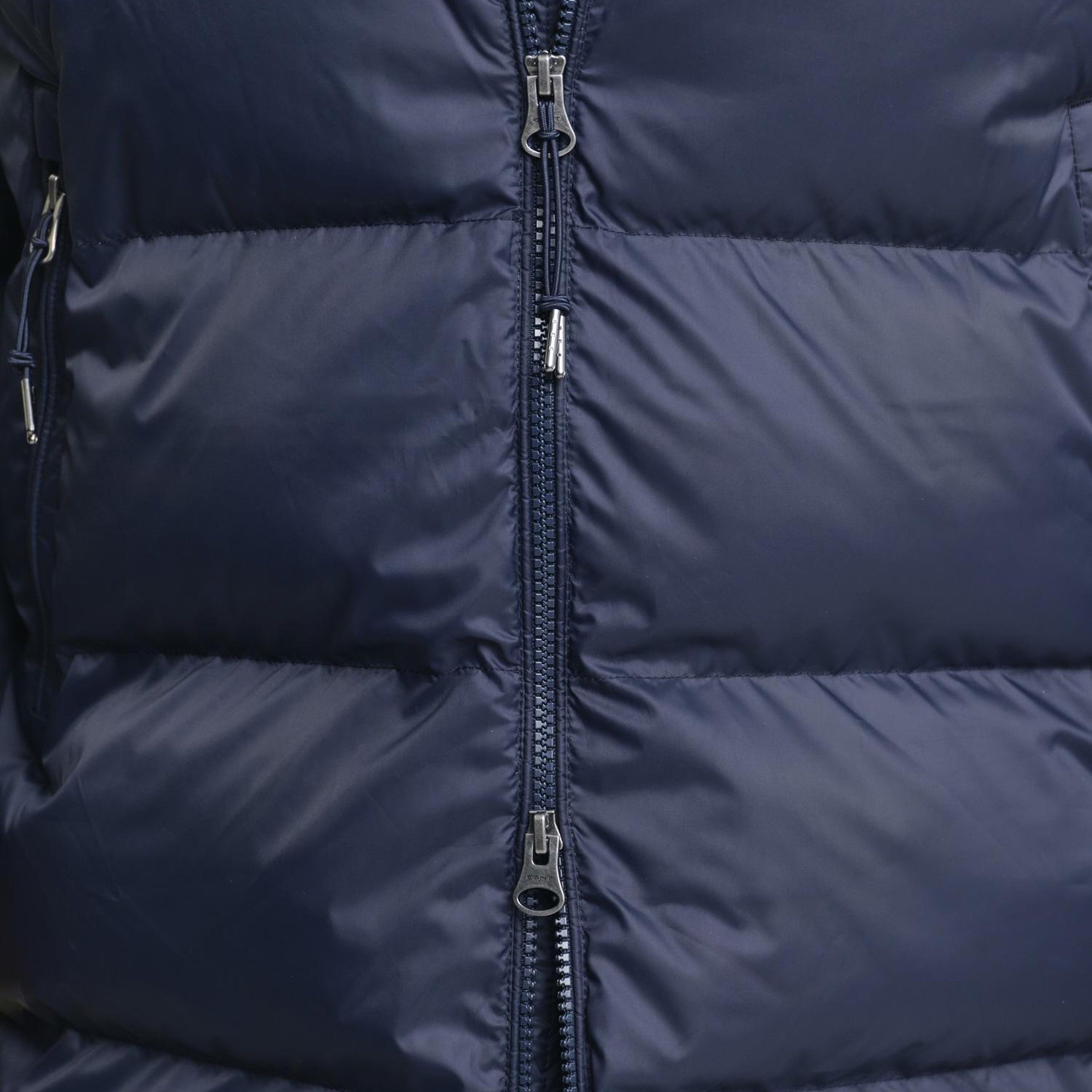 GANT Erkek Lacivert Kapüşonlu Mont