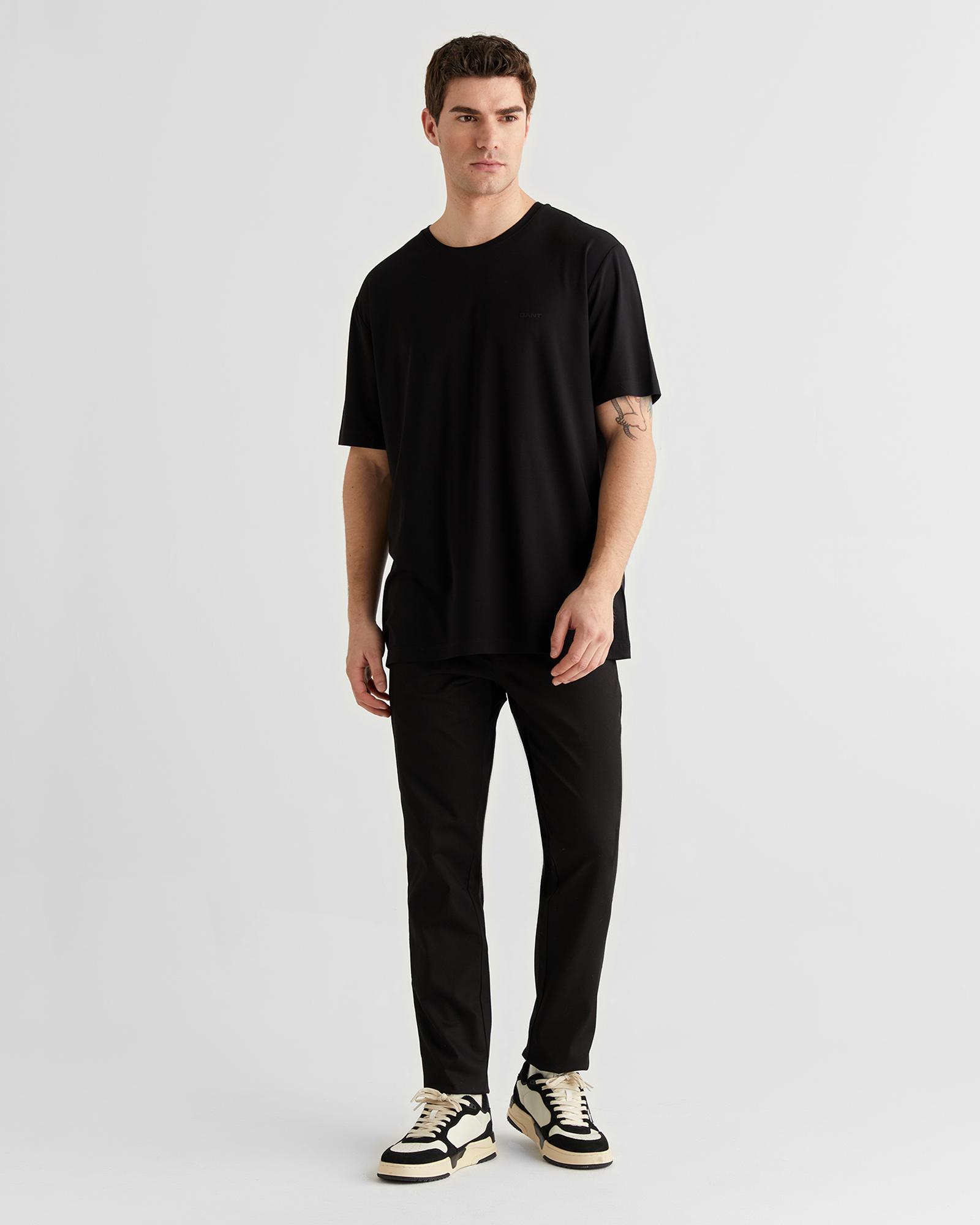 GANT Erkek Siyah Baskılı Kısa Kollu T-Shirt