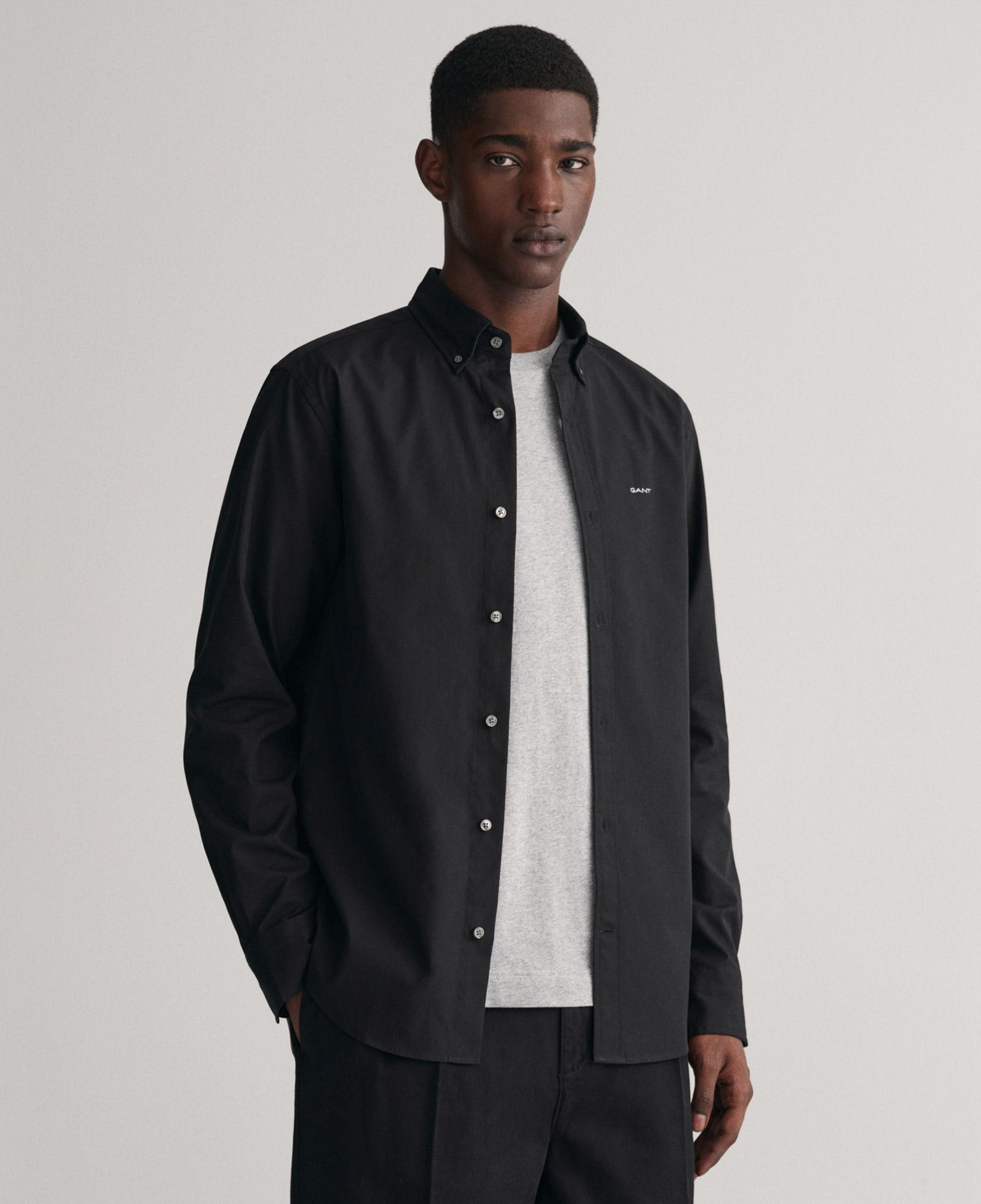 GANT Erkek Siyah Regular Fit Düğmeli Yaka Oxford Gömlek