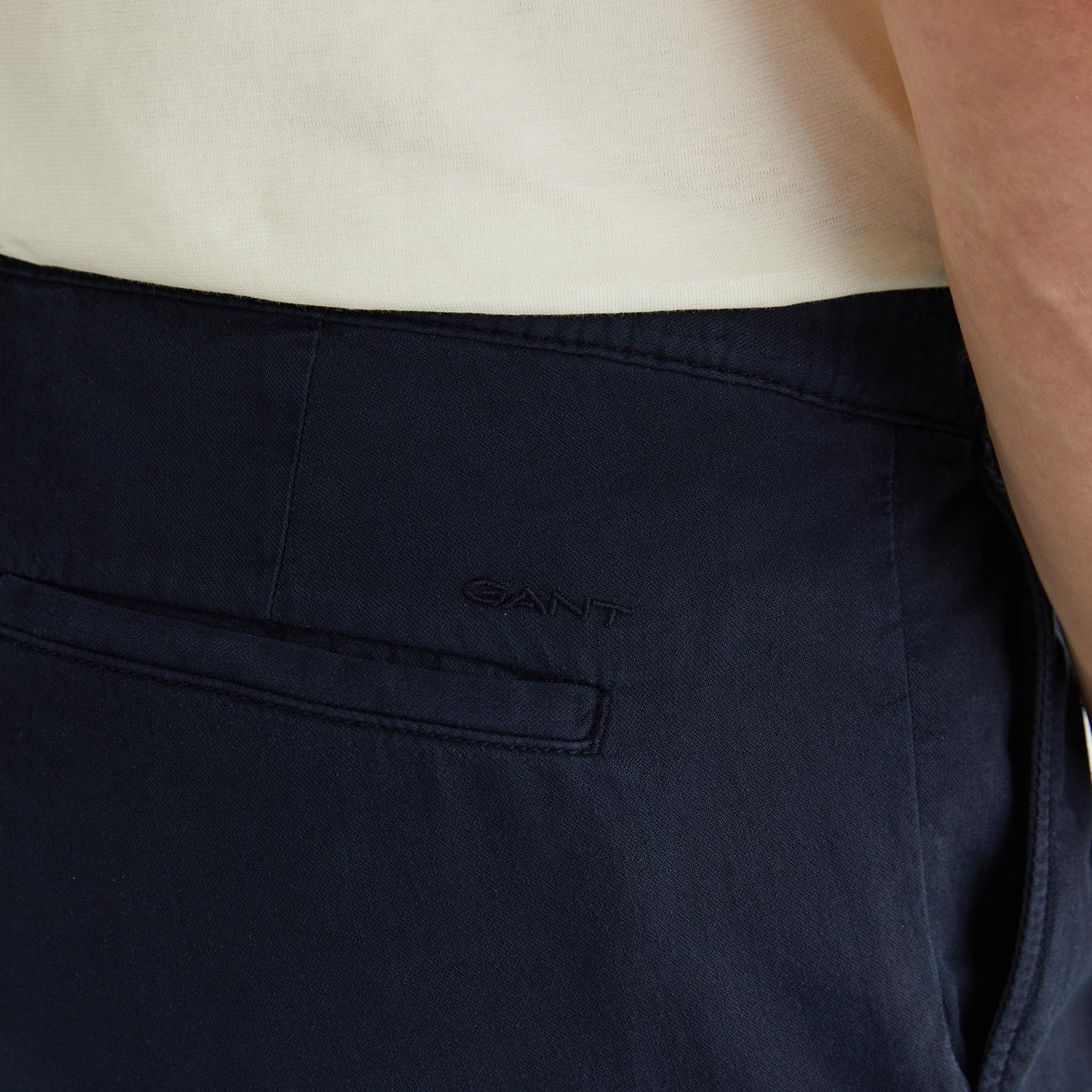 GANT Erkek Lacivert Jogger Fit Pantolon