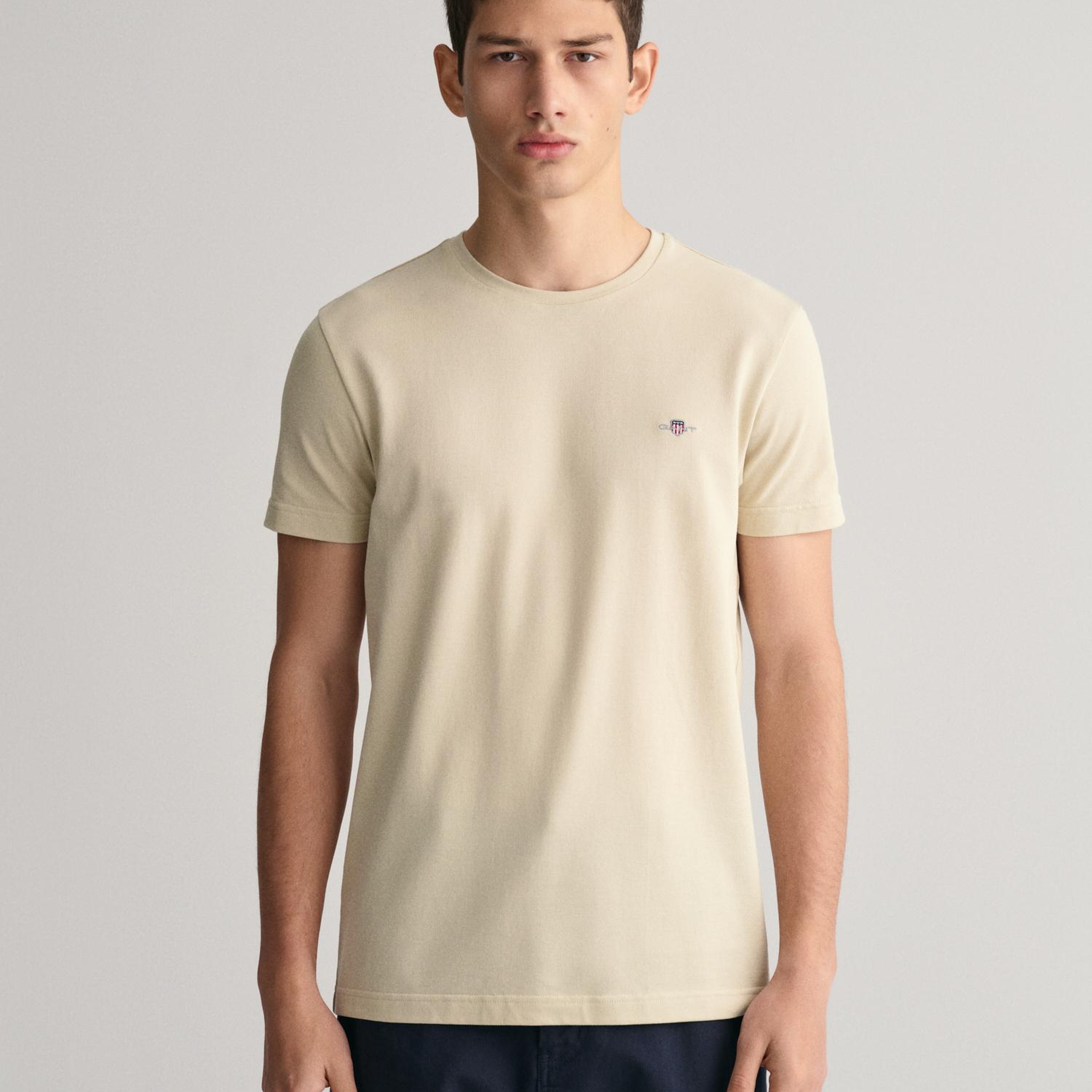 GANT Erkek Bej Slim Fit Bisiklet Yaka T-Shirt