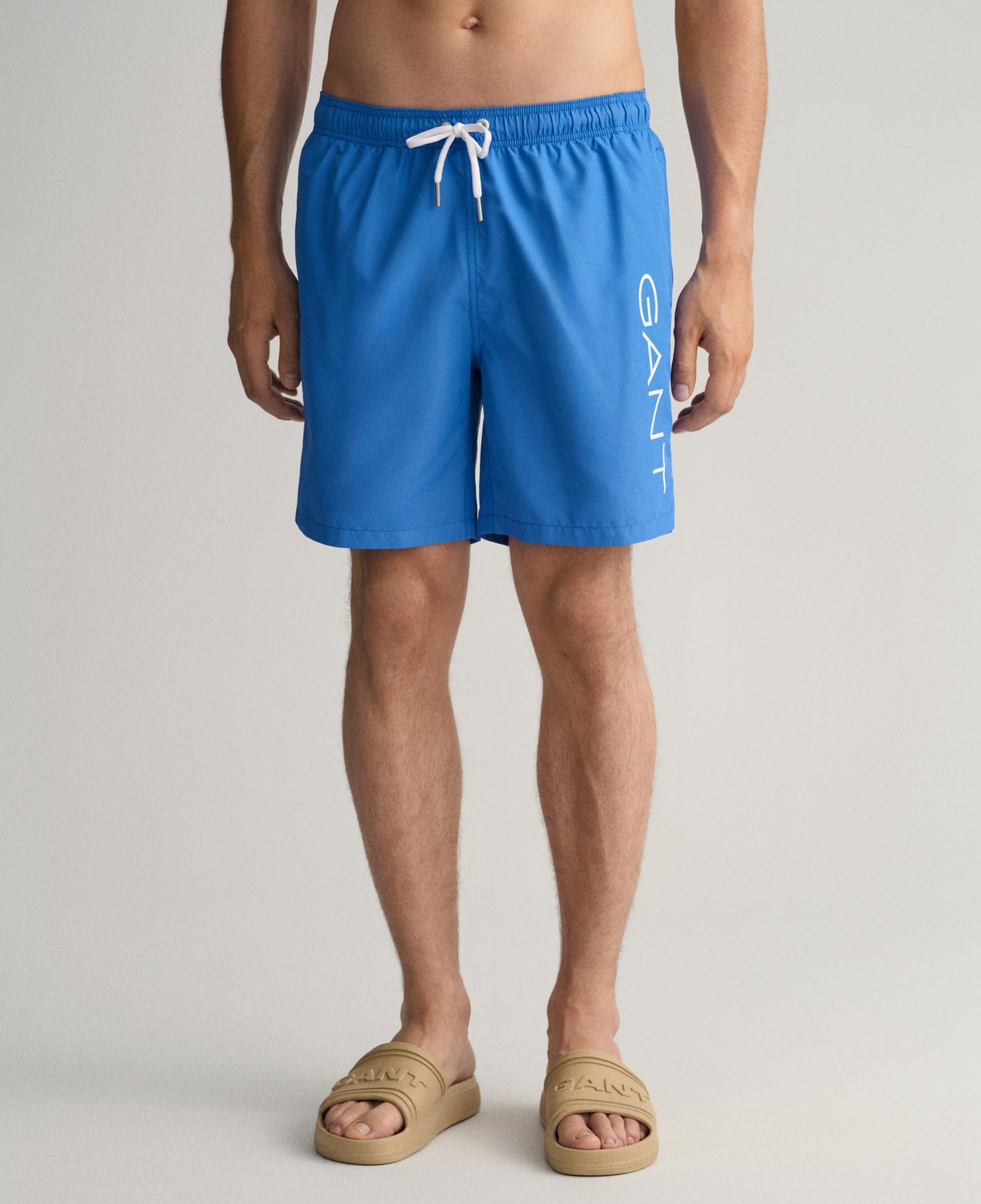 GANT Erkek Mavi Logolu Deniz Şortu