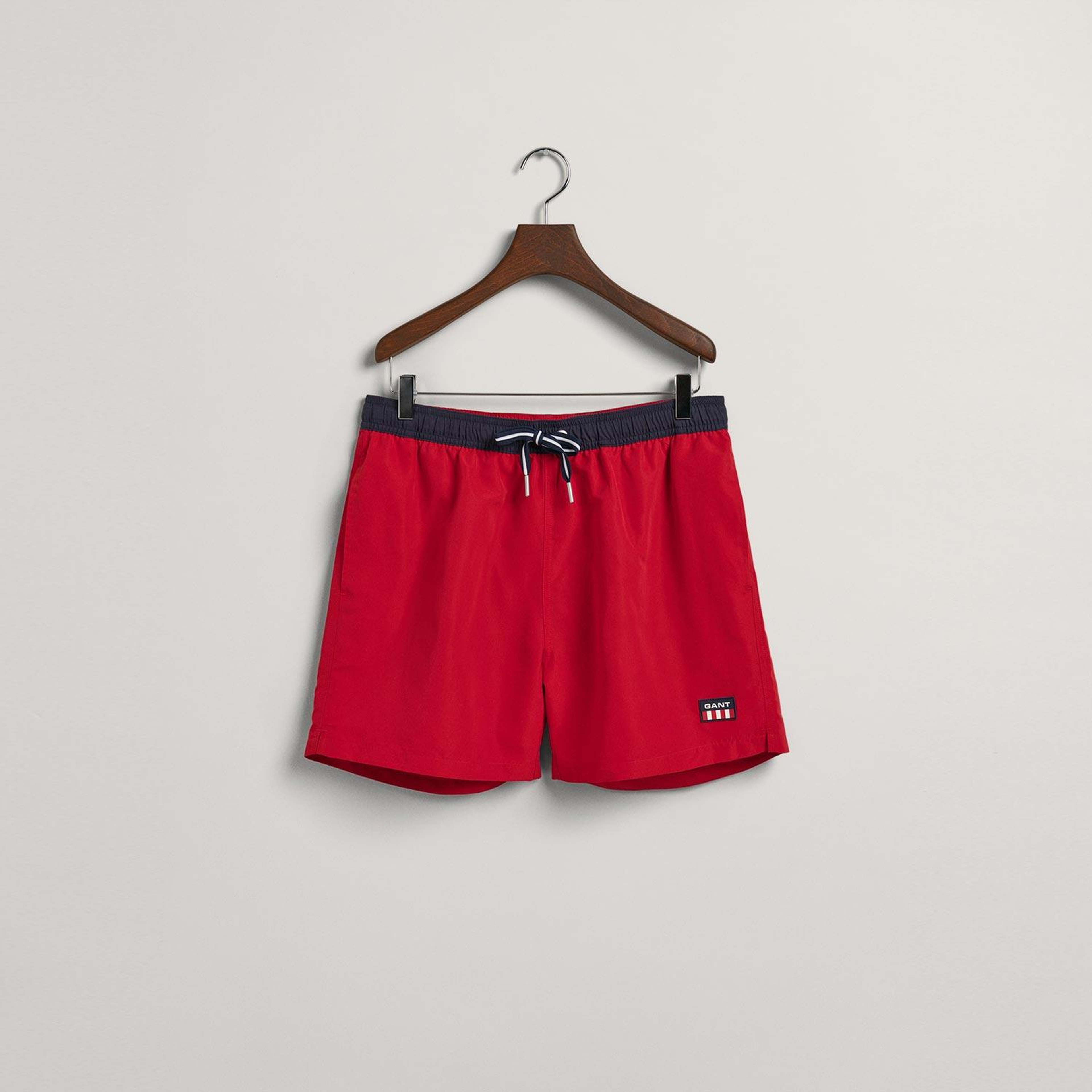 GANT Erkek Kırmızı Deniz Şortu