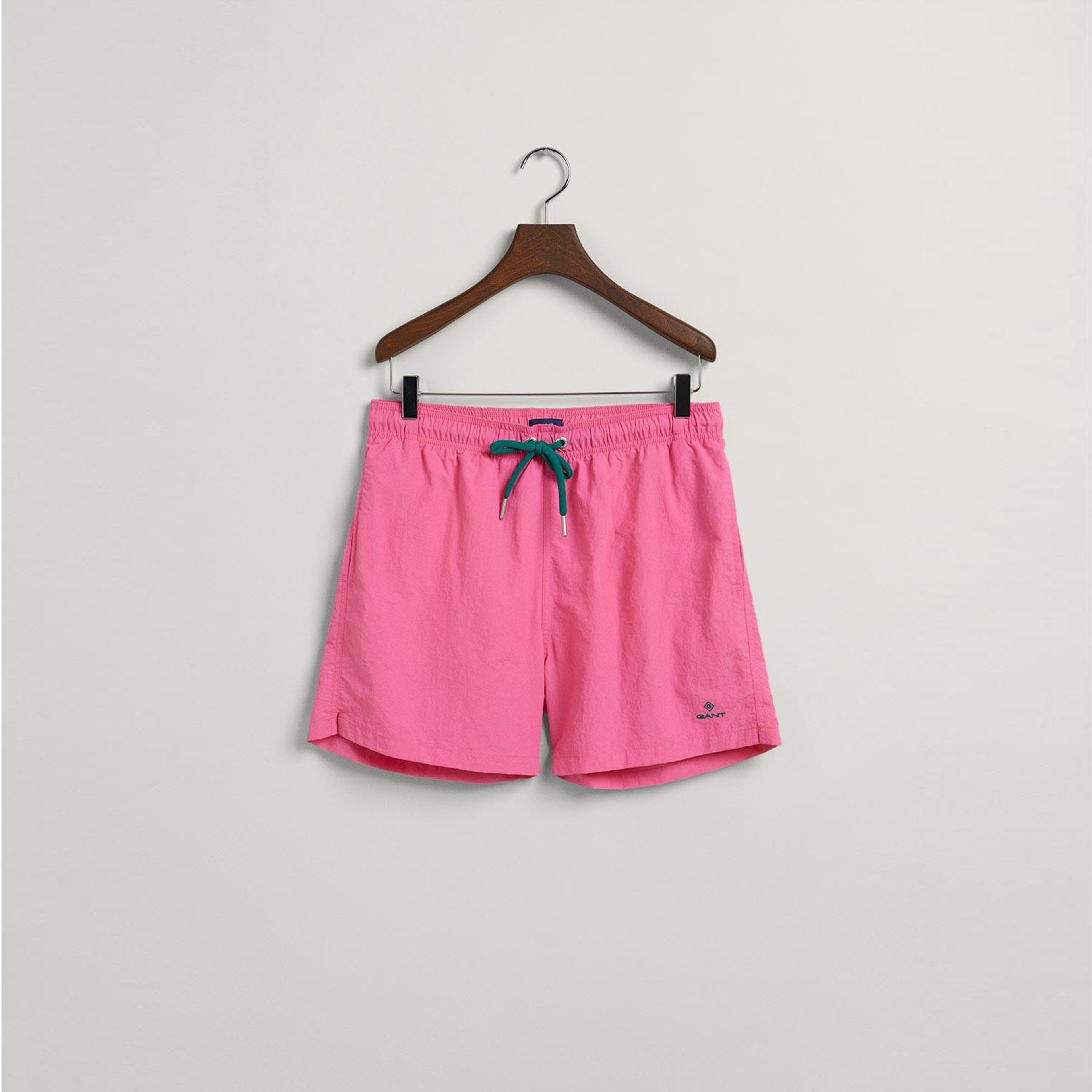 GANT Erkek Pembe Classic Fit Deniz Şortu