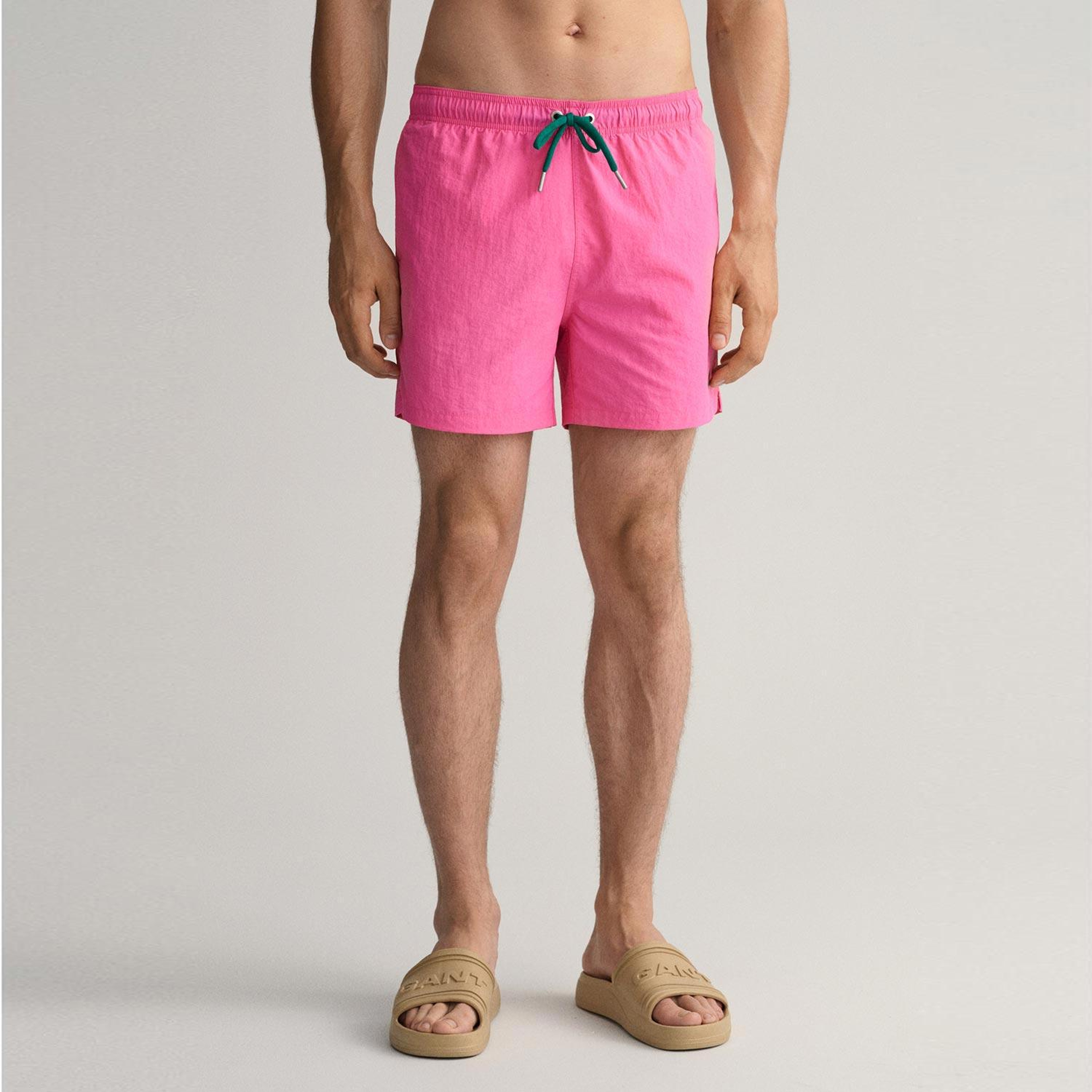 GANT Erkek Pembe Classic Fit Deniz Şortu