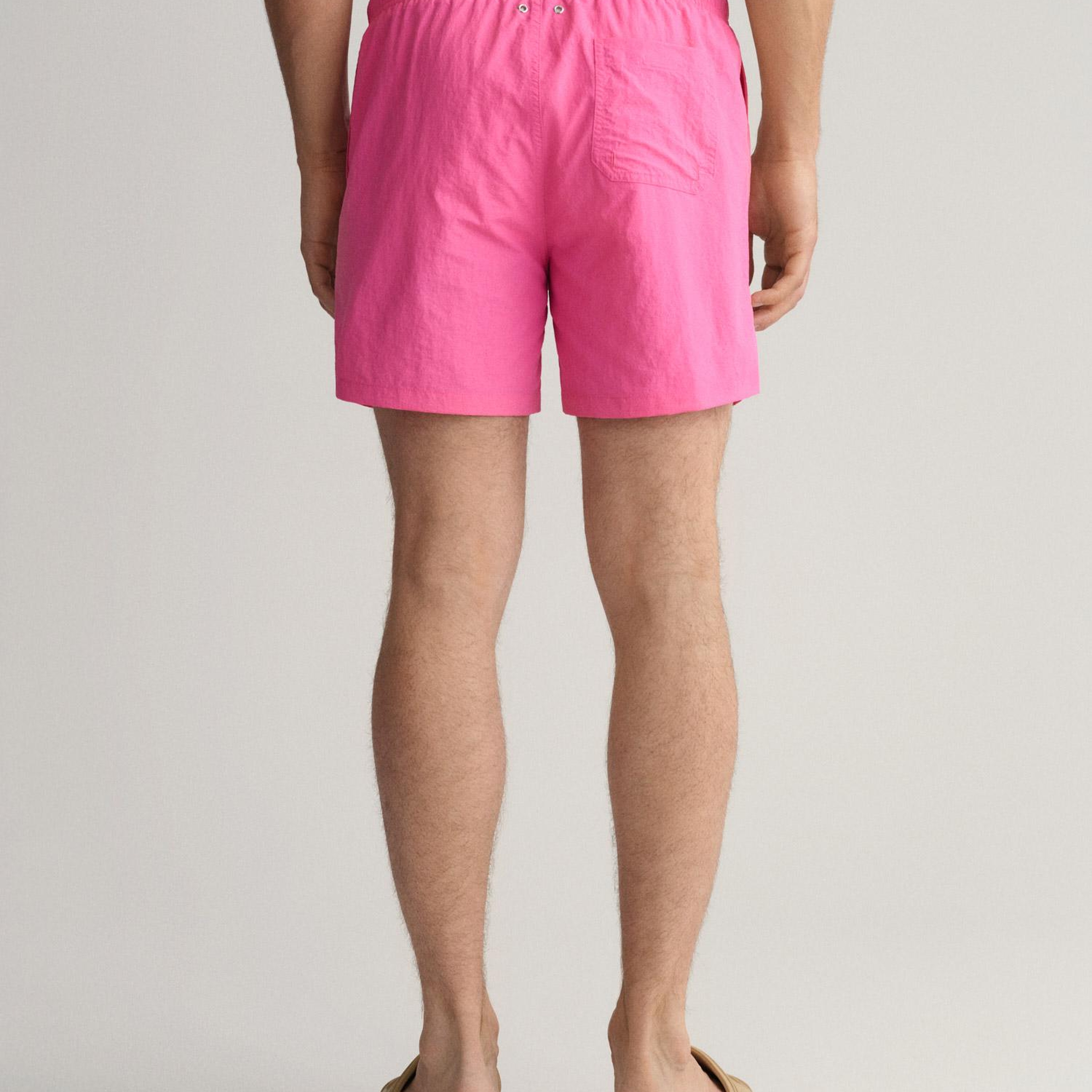 GANT Erkek Pembe Classic Fit Deniz Şortu