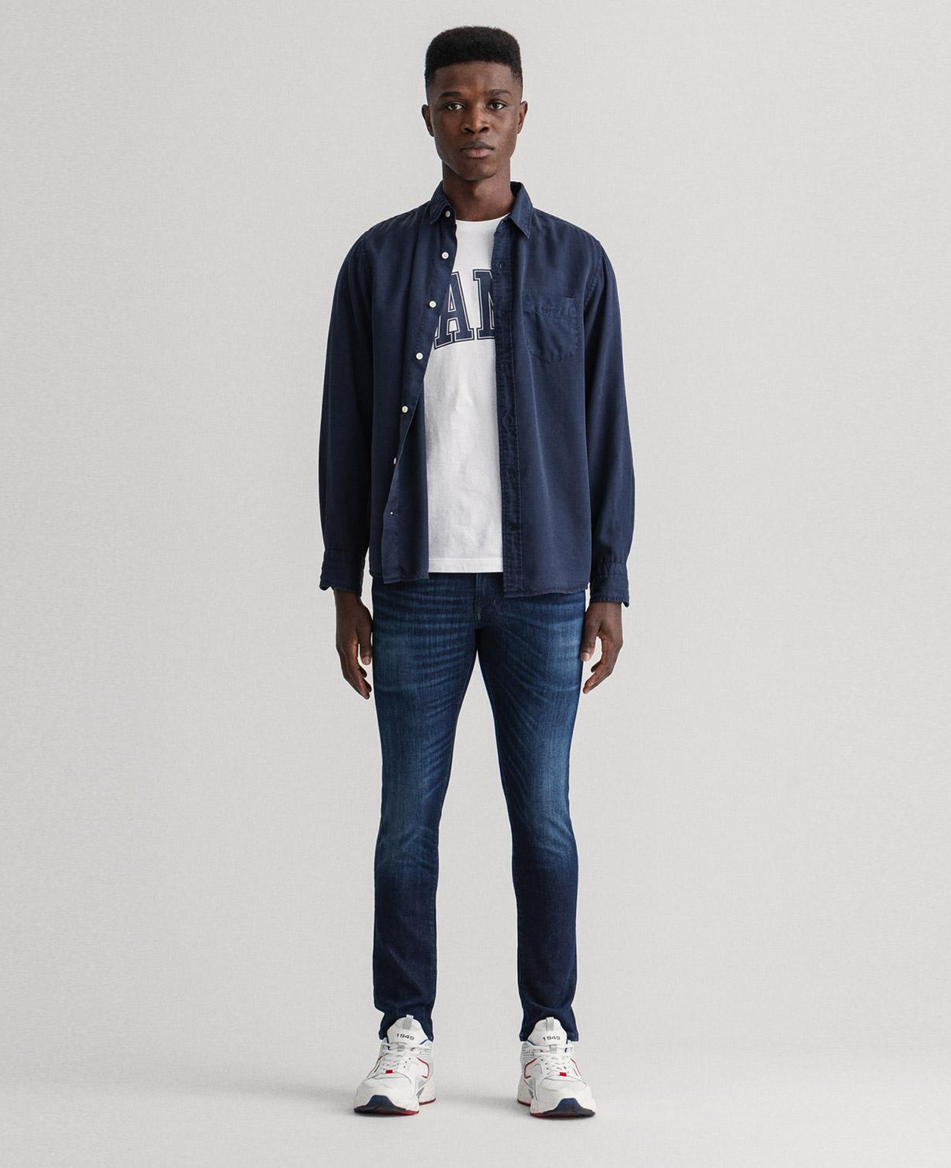 GANT Erkek Lacivert Extra Slim Fit Jean Pantolon