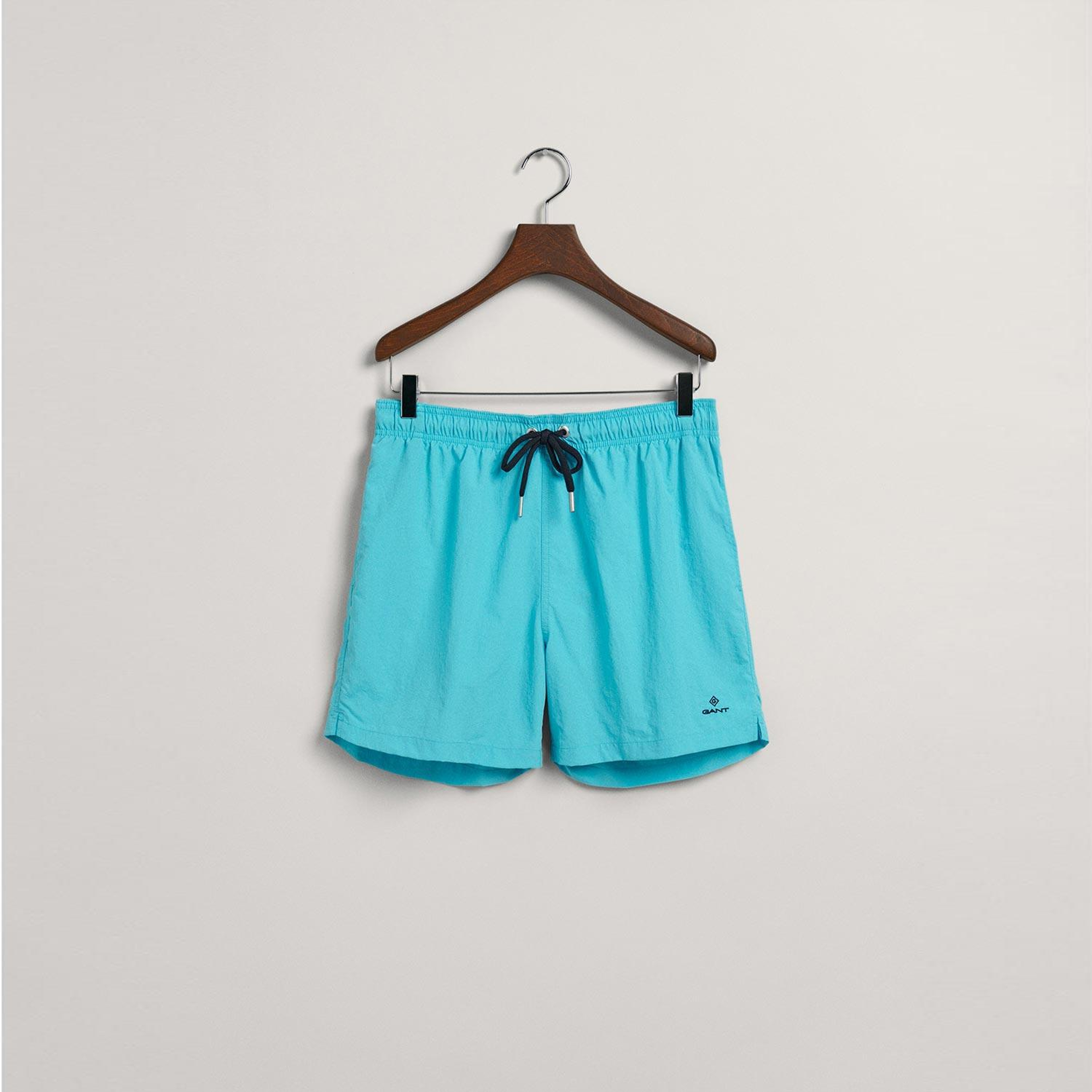 GANT Erkek Mavi Classic Fit Deniz Şortu