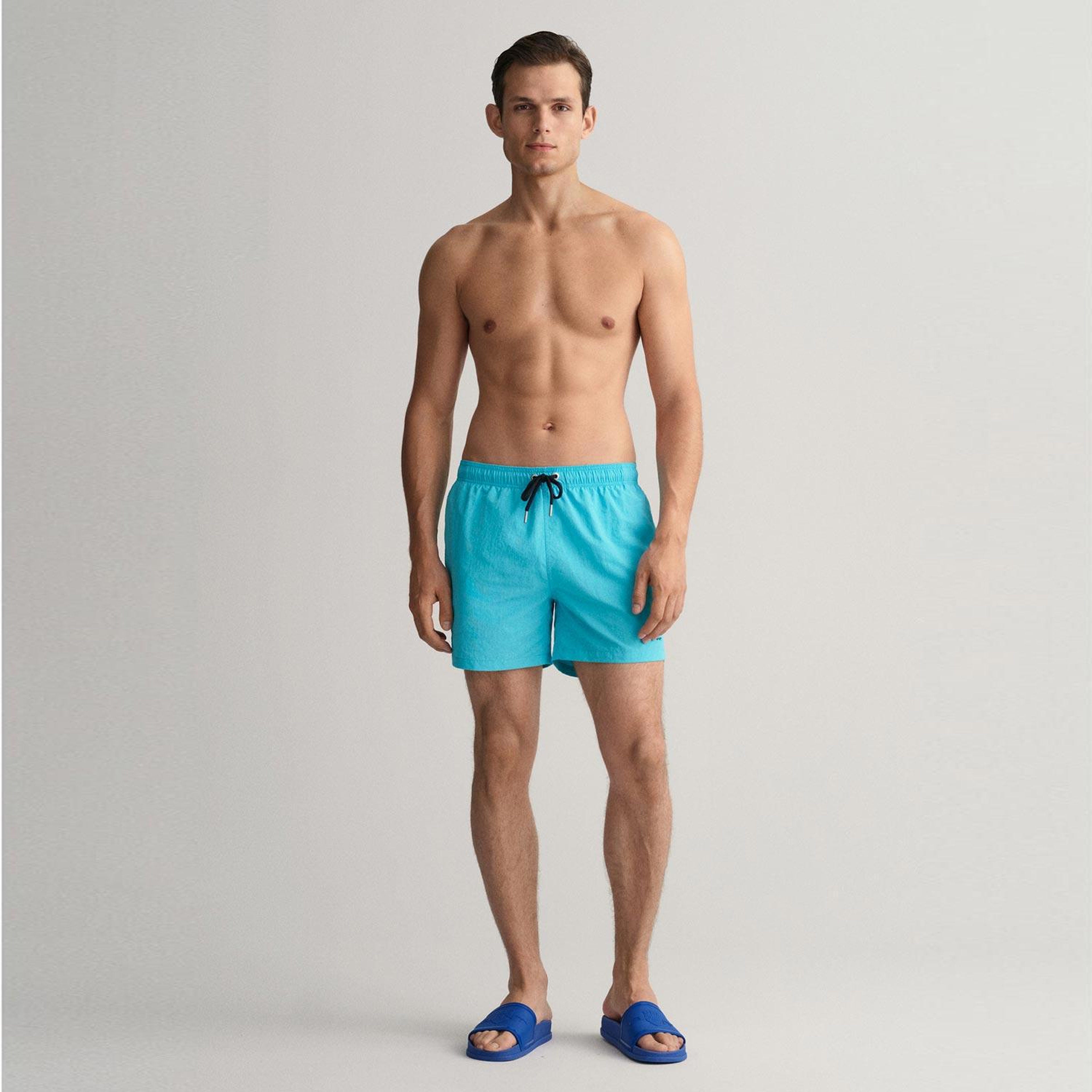 GANT Erkek Mavi Classic Fit Deniz Şortu